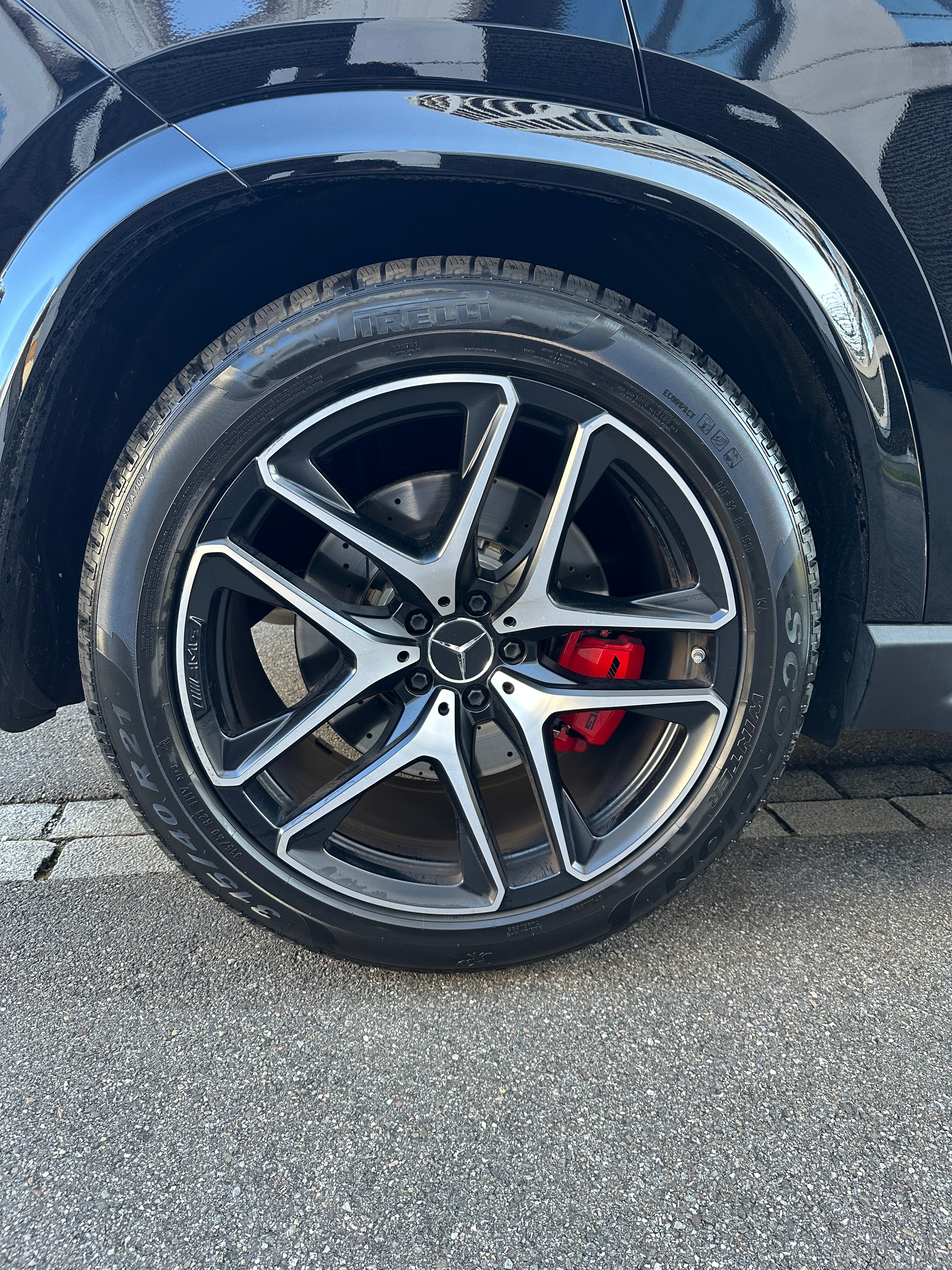 MERCEDES-BENZ GLE 63 S AMG 4Matic+ 9G-Speedshift-image-23