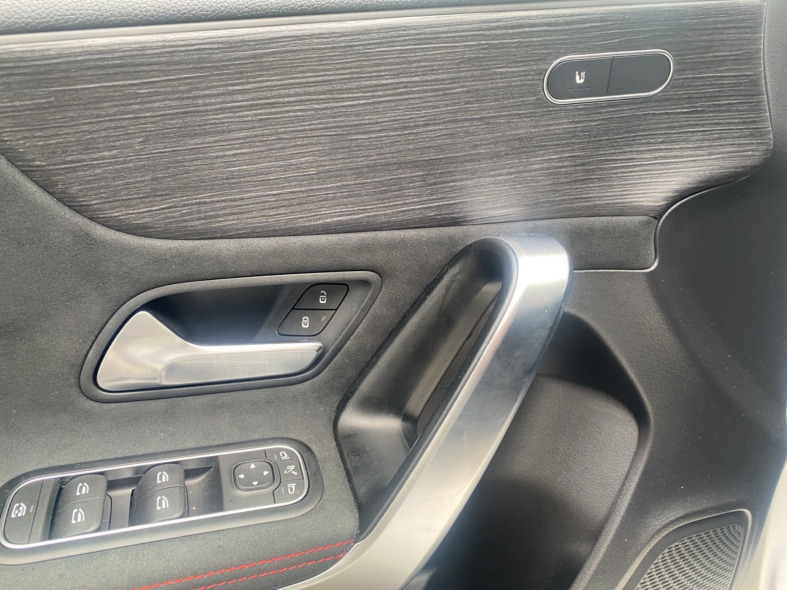 Image MERCEDES-BENZ A-220 A 220 4Matic 8G-DCT