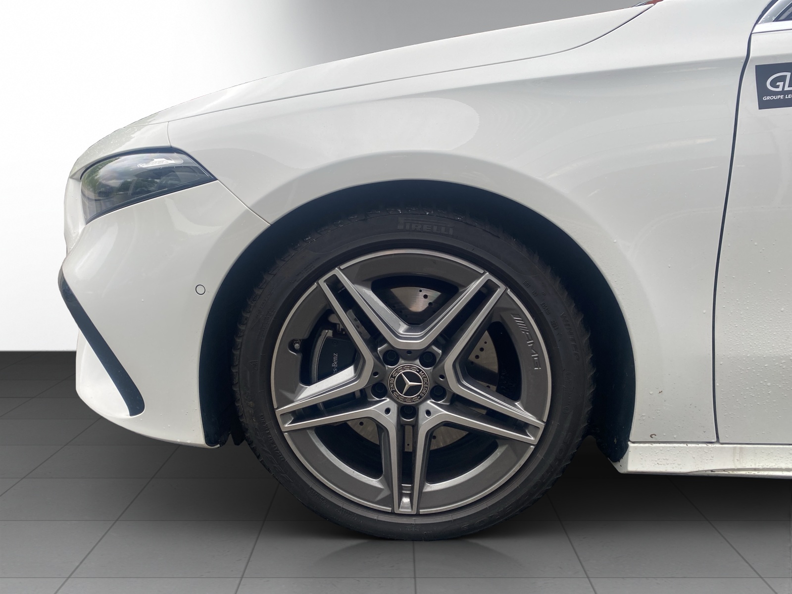 Image MERCEDES-BENZ A-220 A 220 4Matic 8G-DCT