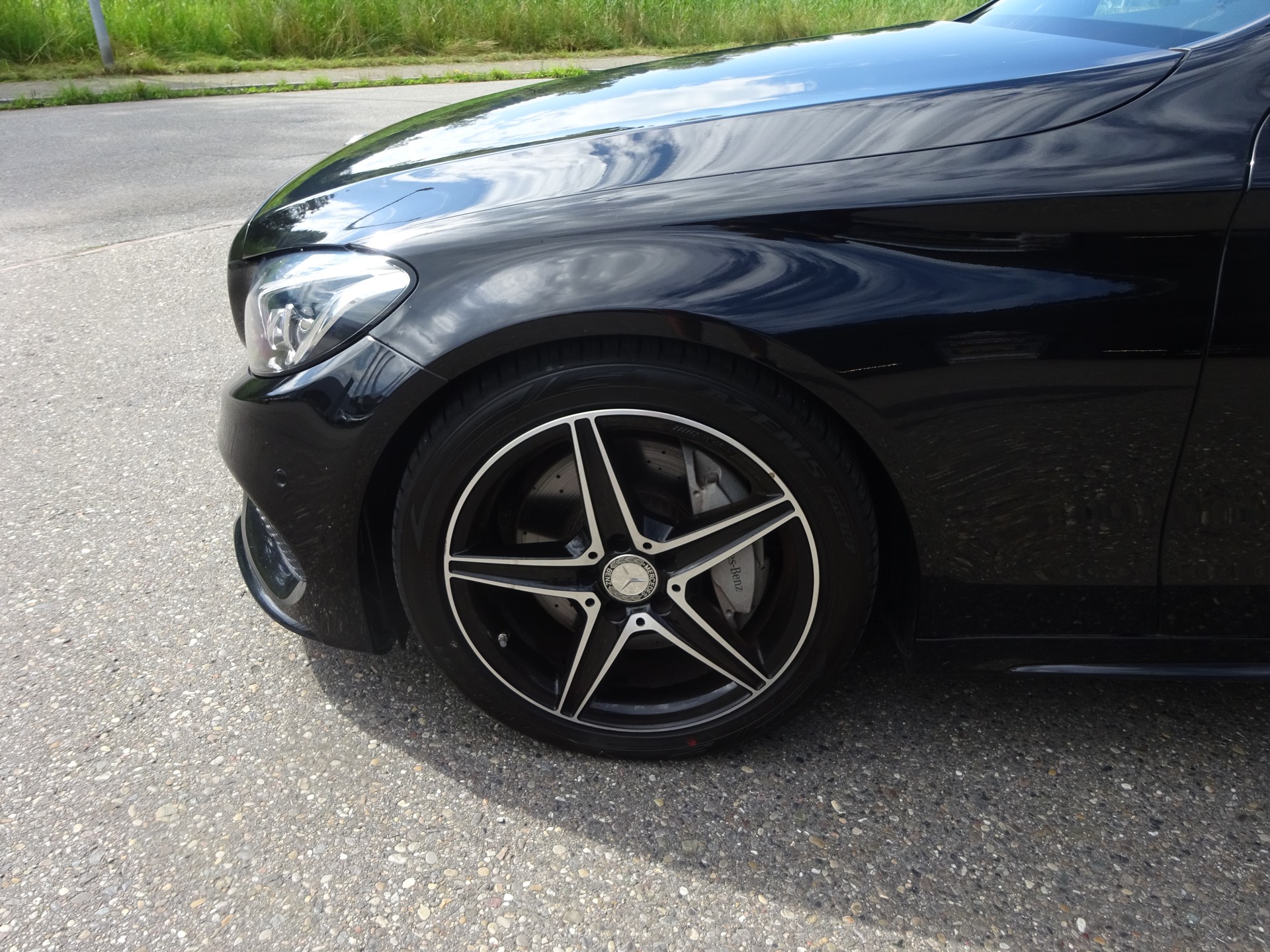 MERCEDES-BENZ C 250 BlueTEC AMG Line 4Matic 7G-Tronic-image-2