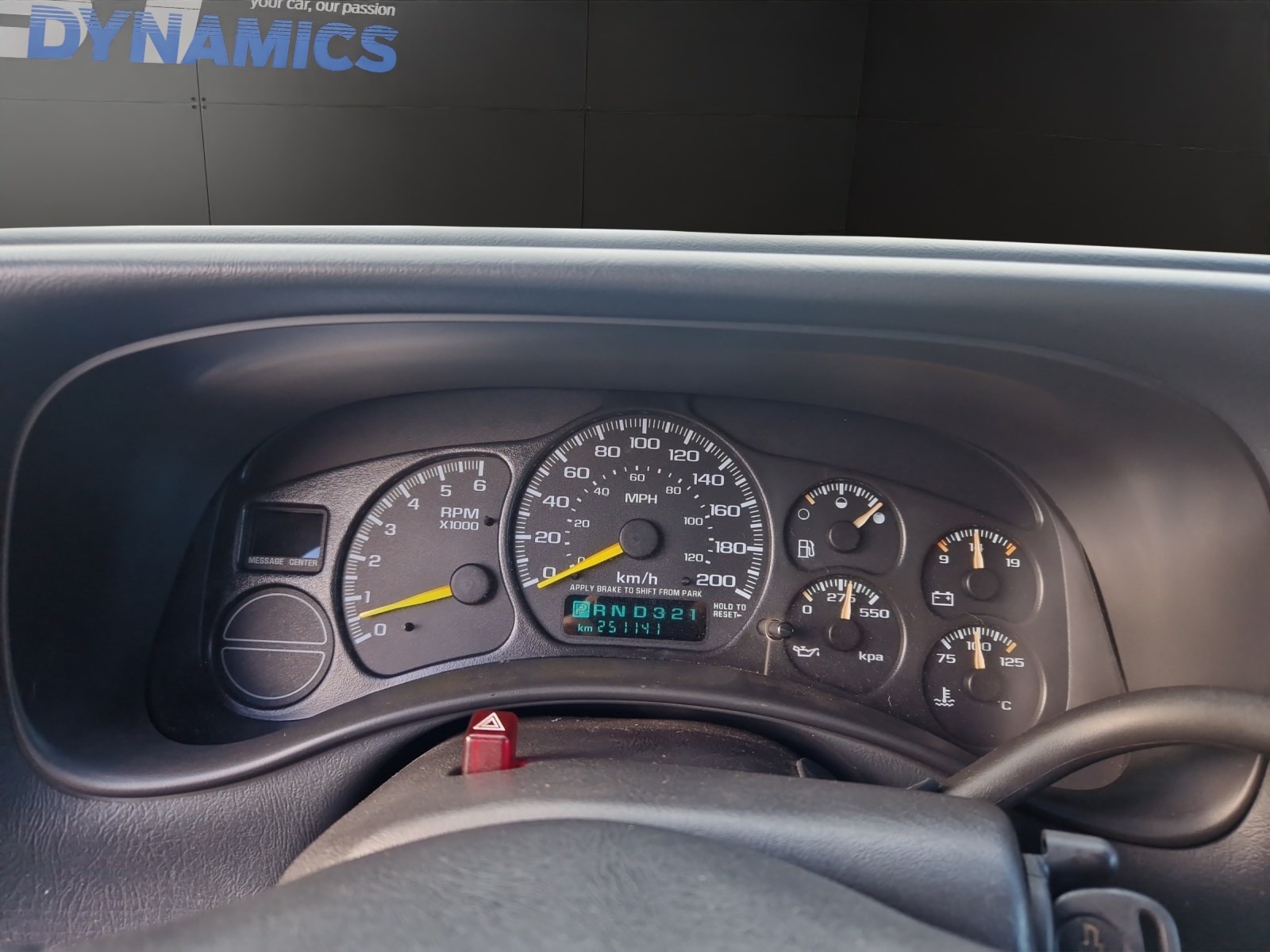CHEVROLET TAHOE 5.3 V8 Autotrac Pack M 4x4-image-12