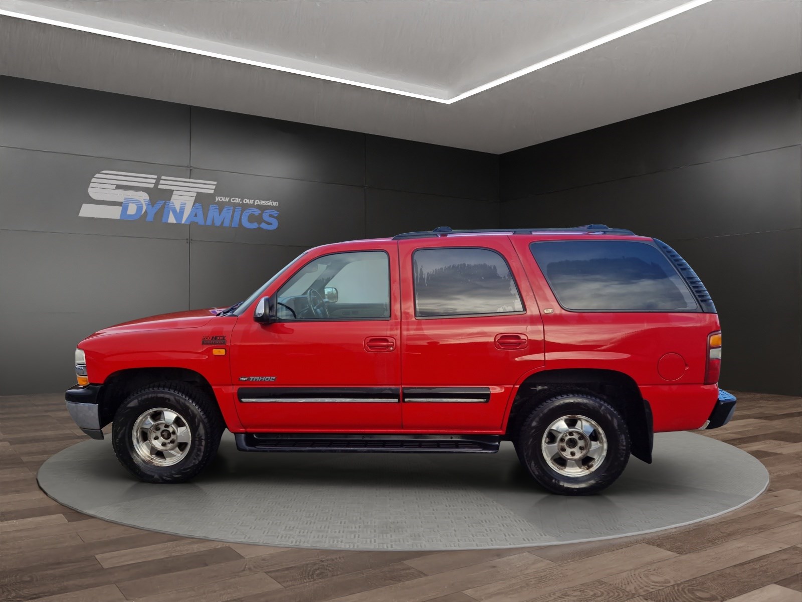 CHEVROLET TAHOE 5.3 V8 Autotrac Pack M 4x4-showroom-element-2