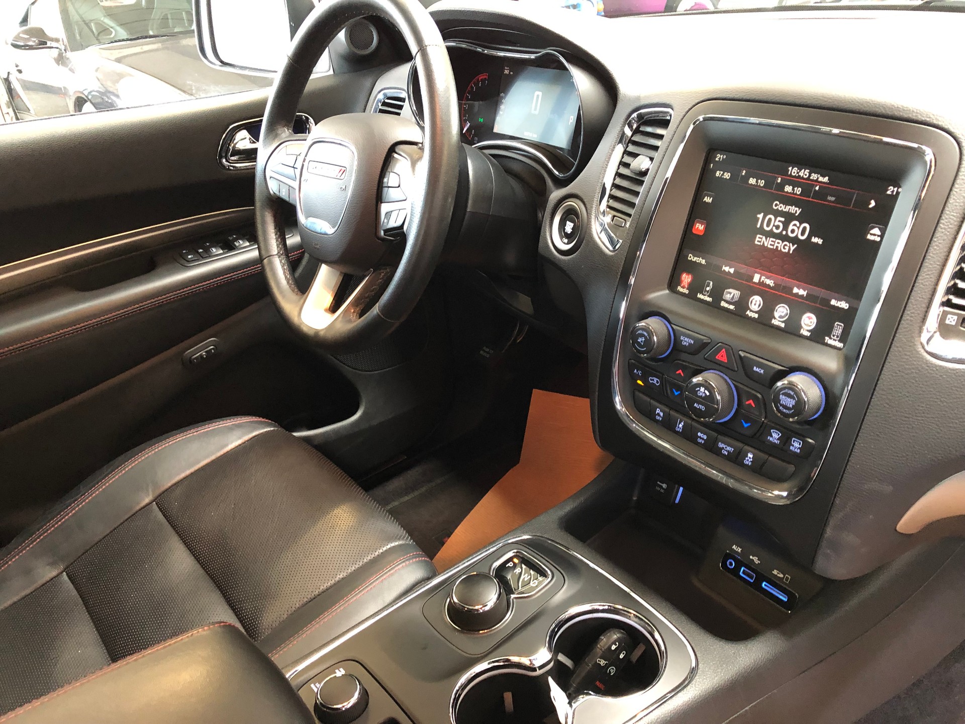DODGE Durango R/T 5.7-V8 AWD 4x4-image-12