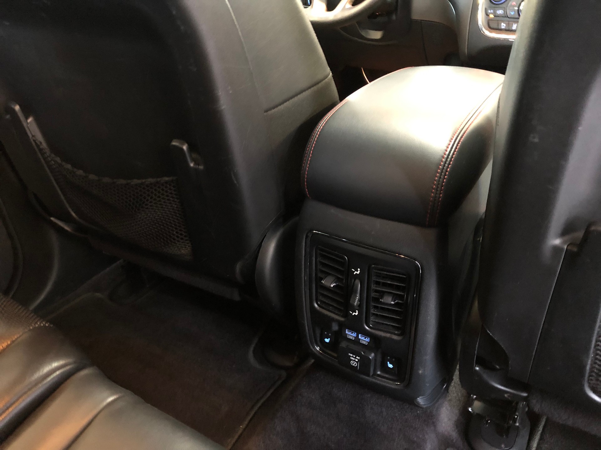 DODGE Durango R/T 5.7-V8 AWD 4x4-image-17