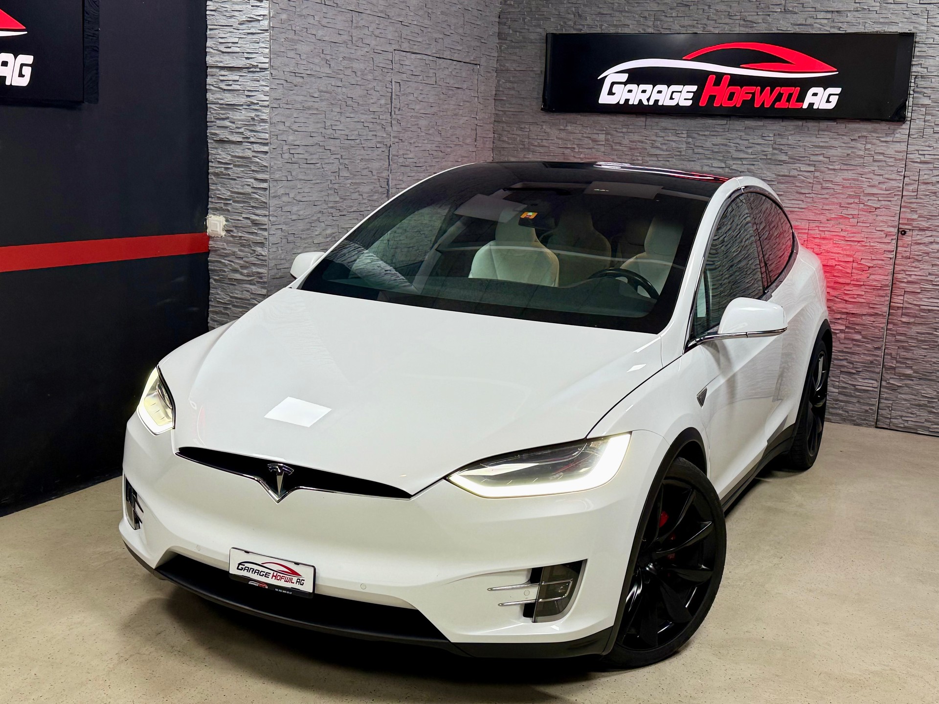 TESLA Model X 90 D Signature 772 PS Performance-showroom-element-3