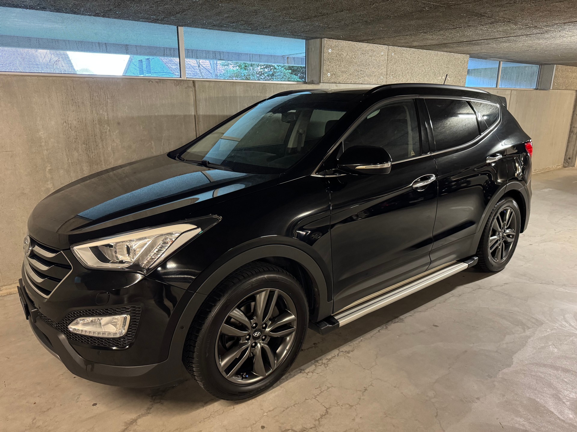 HYUNDAI Santa Fe 2.2 CRDI Premium 4WD Automatic
