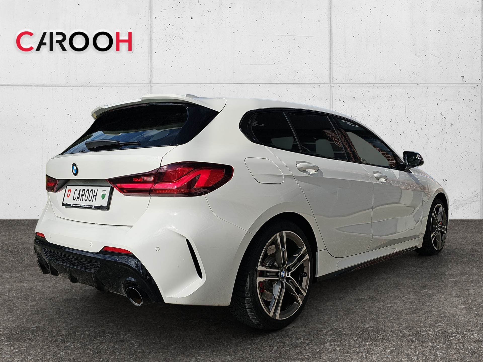 BMW M135i xDrive Steptronic-image-8