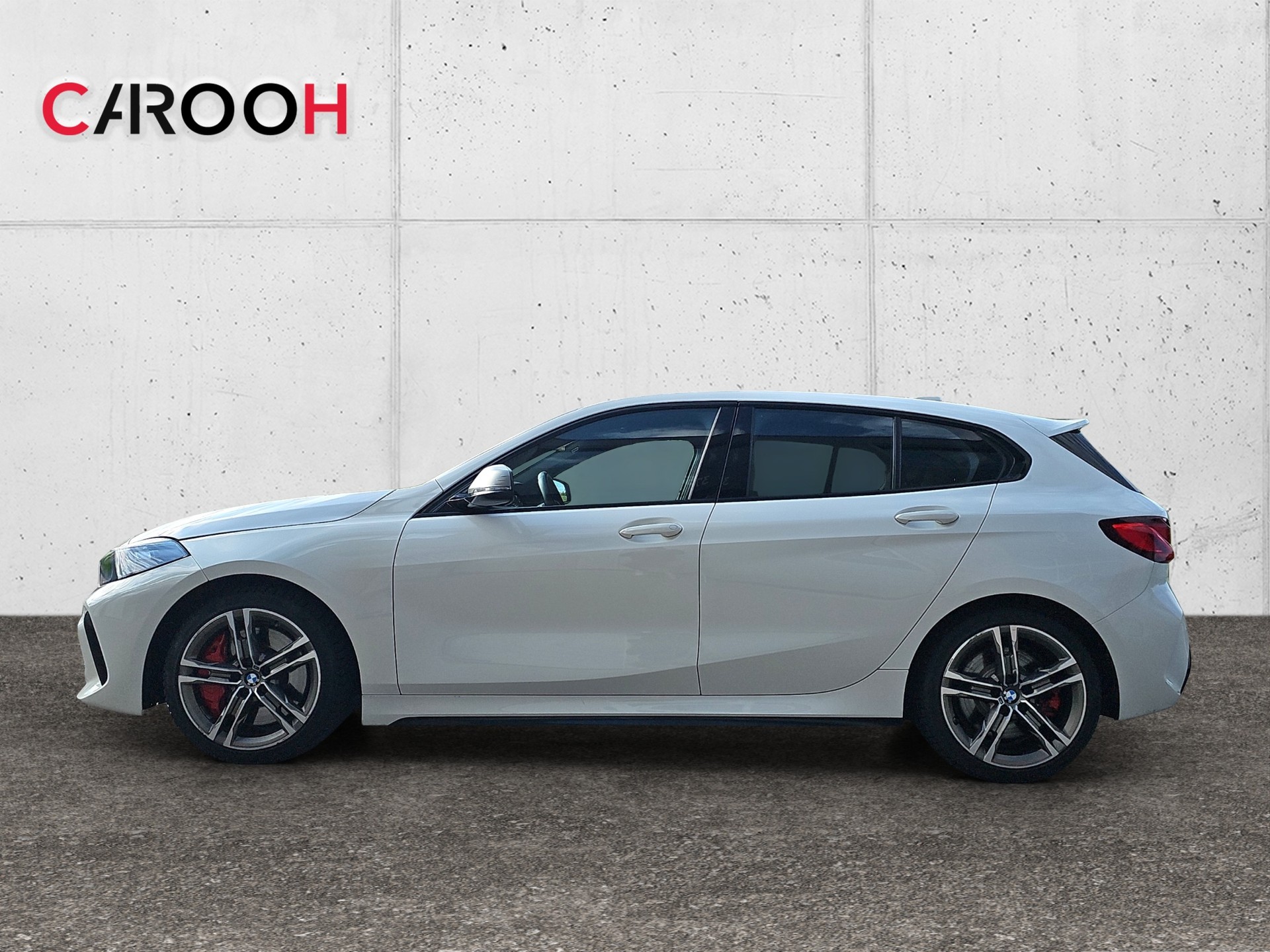 BMW M135i xDrive Steptronic-image-3