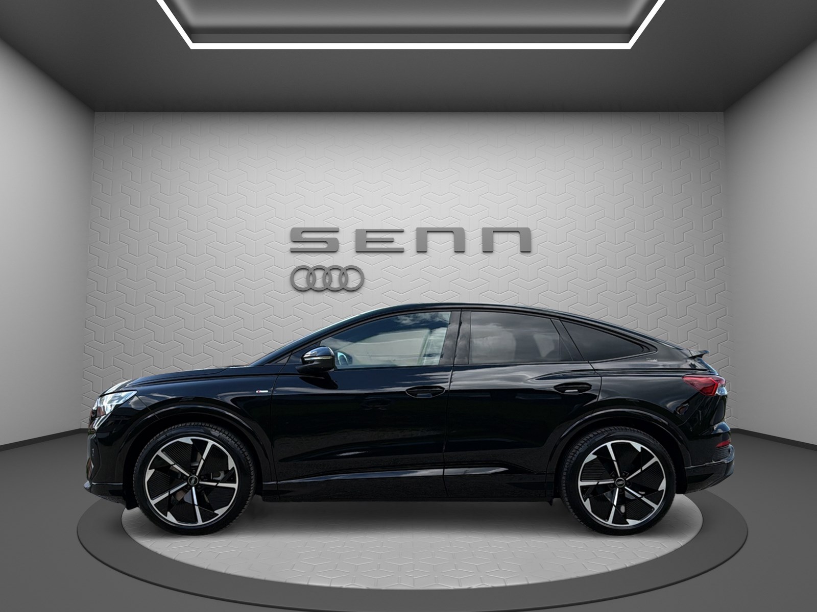 AUDI Q4 Sportback e-tron 45 Edition Swiss Ski quattro-showroom-element-1