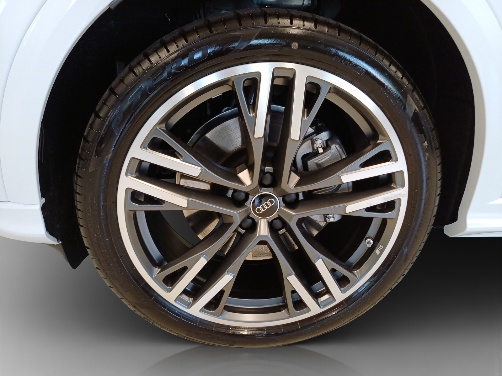 AUDI Q5 TDI quattro 150 kW S-tronic-image-13