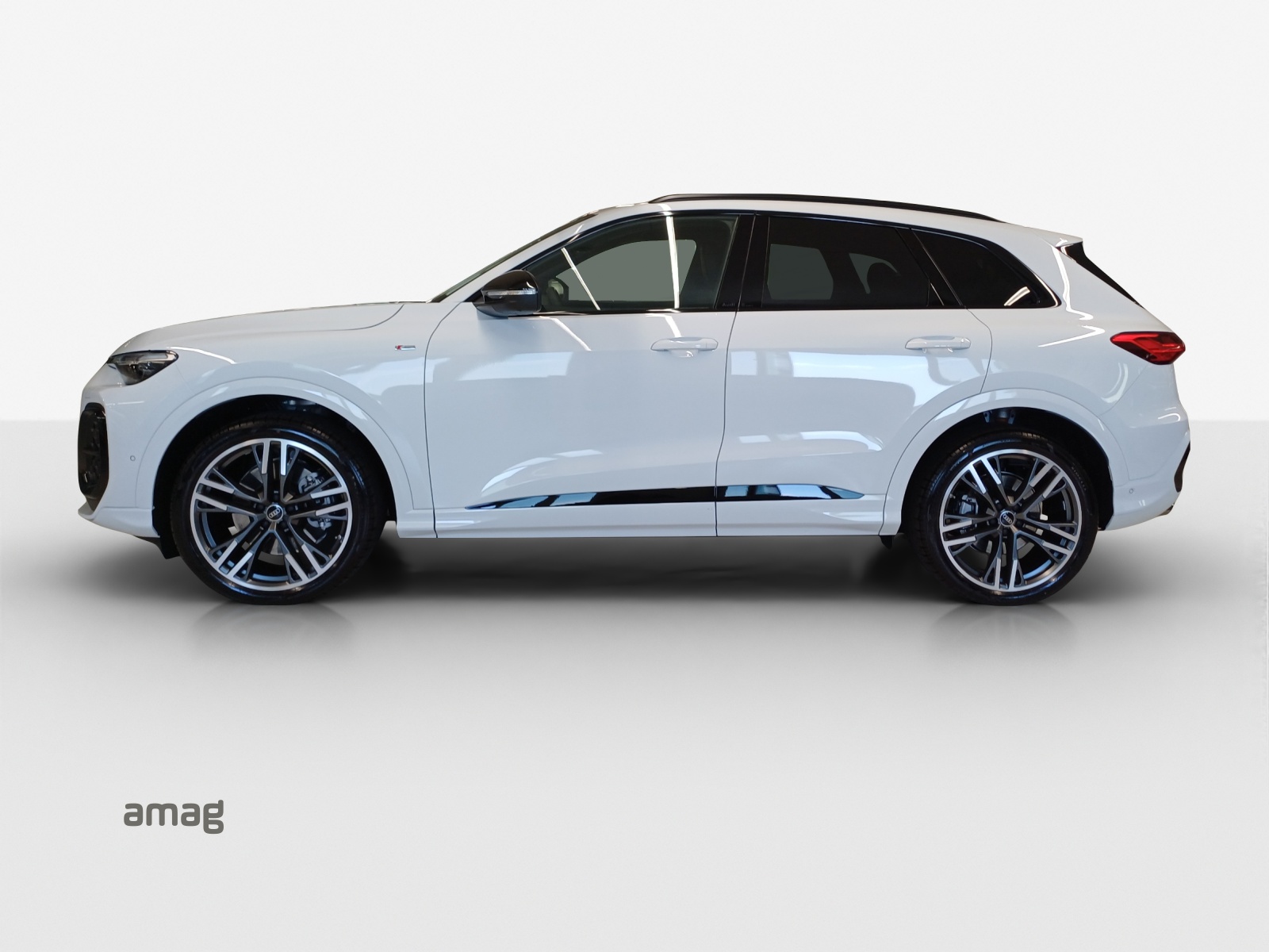 AUDI Q5 TDI quattro 150 kW S-tronic-image-1