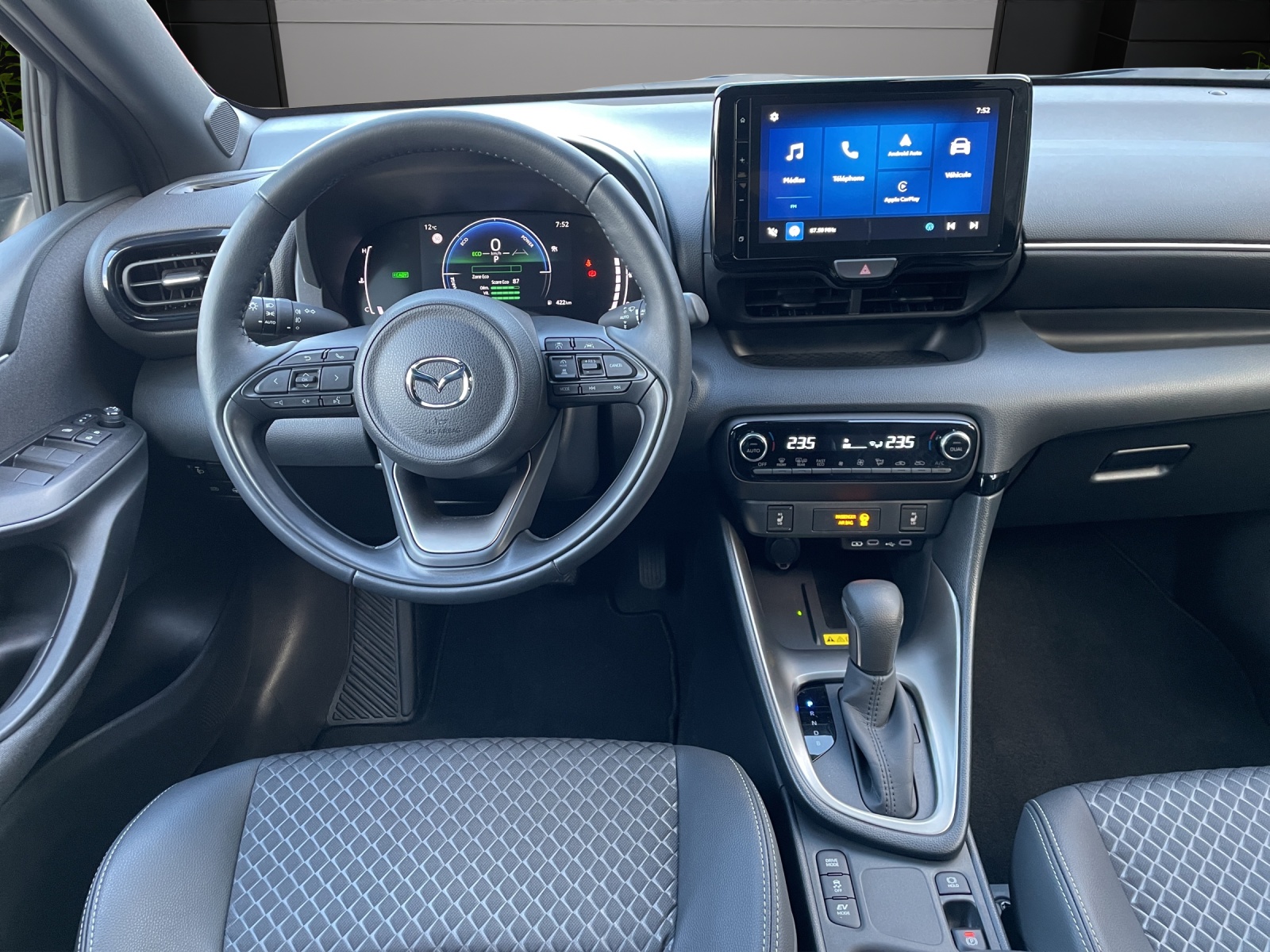 Image MAZDA 2 2 Hybrid Homura