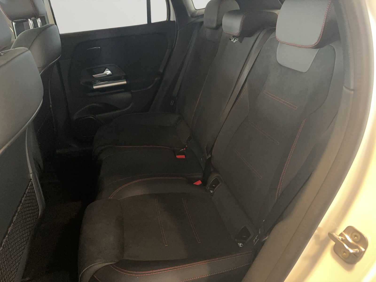 Image MERCEDES-BENZ GLA-220 GLA 220 4Matic 8G-DCT