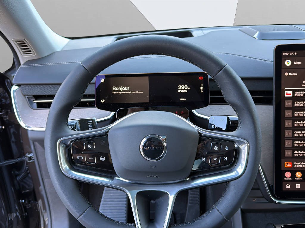 VOLVO EX 90 Twin Performance Ultra AWDD-image-11