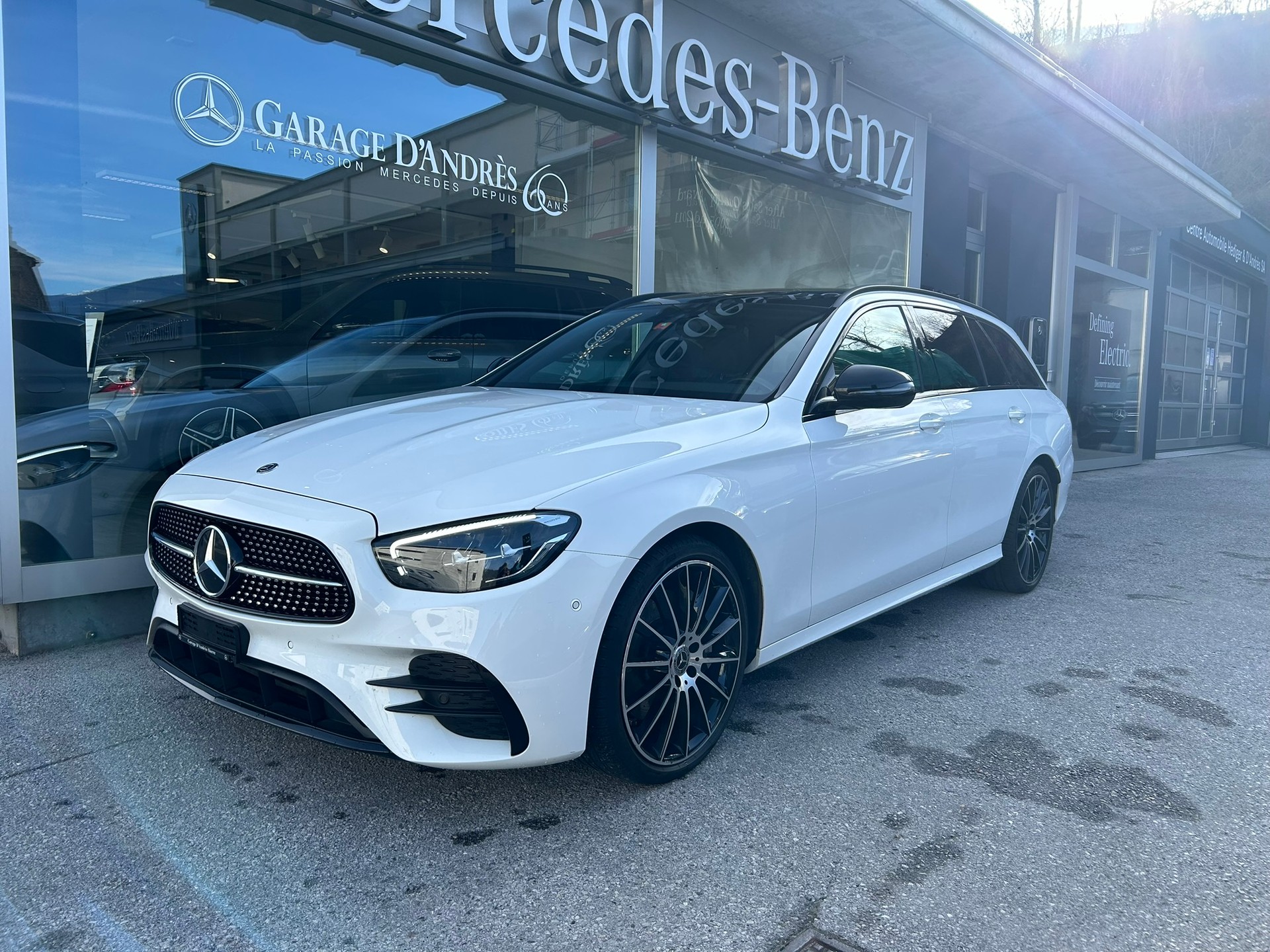 MERCEDES-BENZ E 450 T 4Matic AMG Line 9G-Tronic