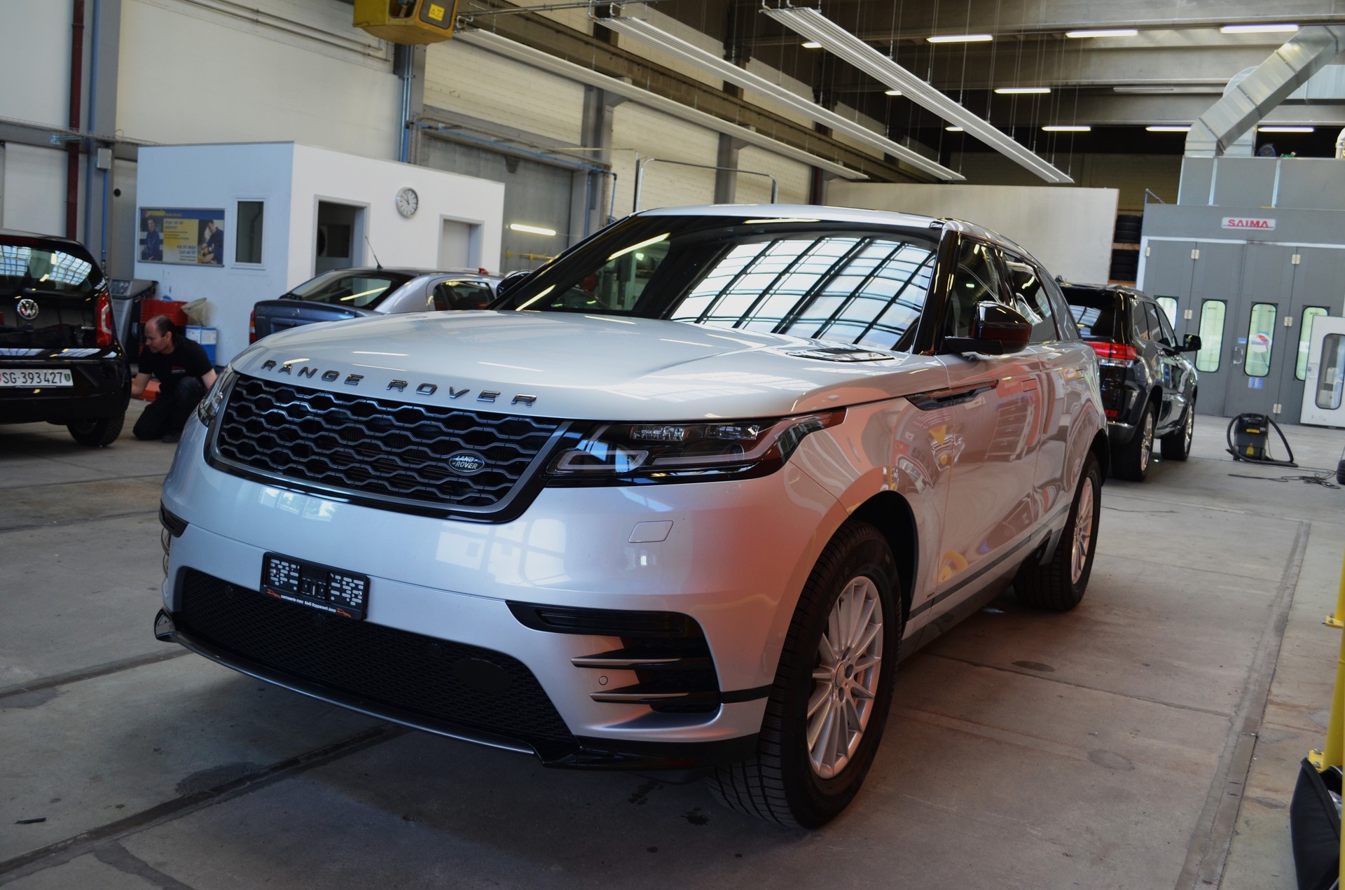 LAND ROVER Range Rover Velar P 250 R-Dynamic S-image-2