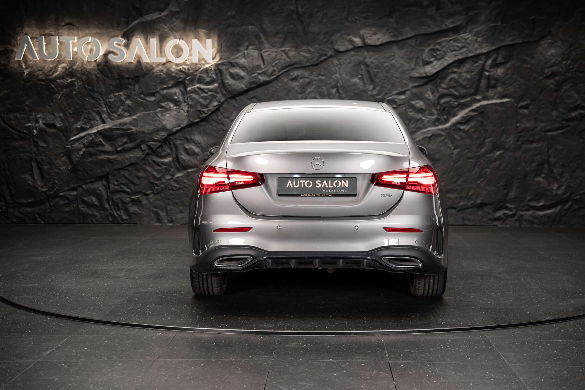 MERCEDES-BENZ A 250 AMG Line 4Matic 8G-DCT *Facelift*Werksgarantie*-showroom-element-3