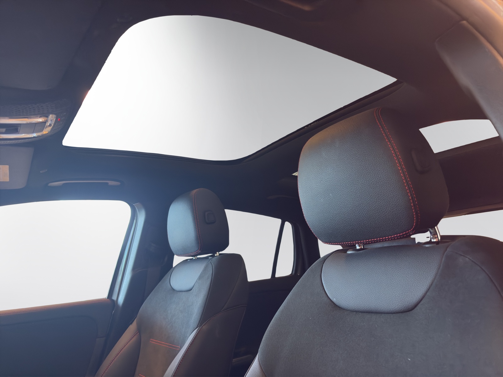 Image MERCEDES-BENZ GLA-250 GLA 250 AMG Line 4Matic