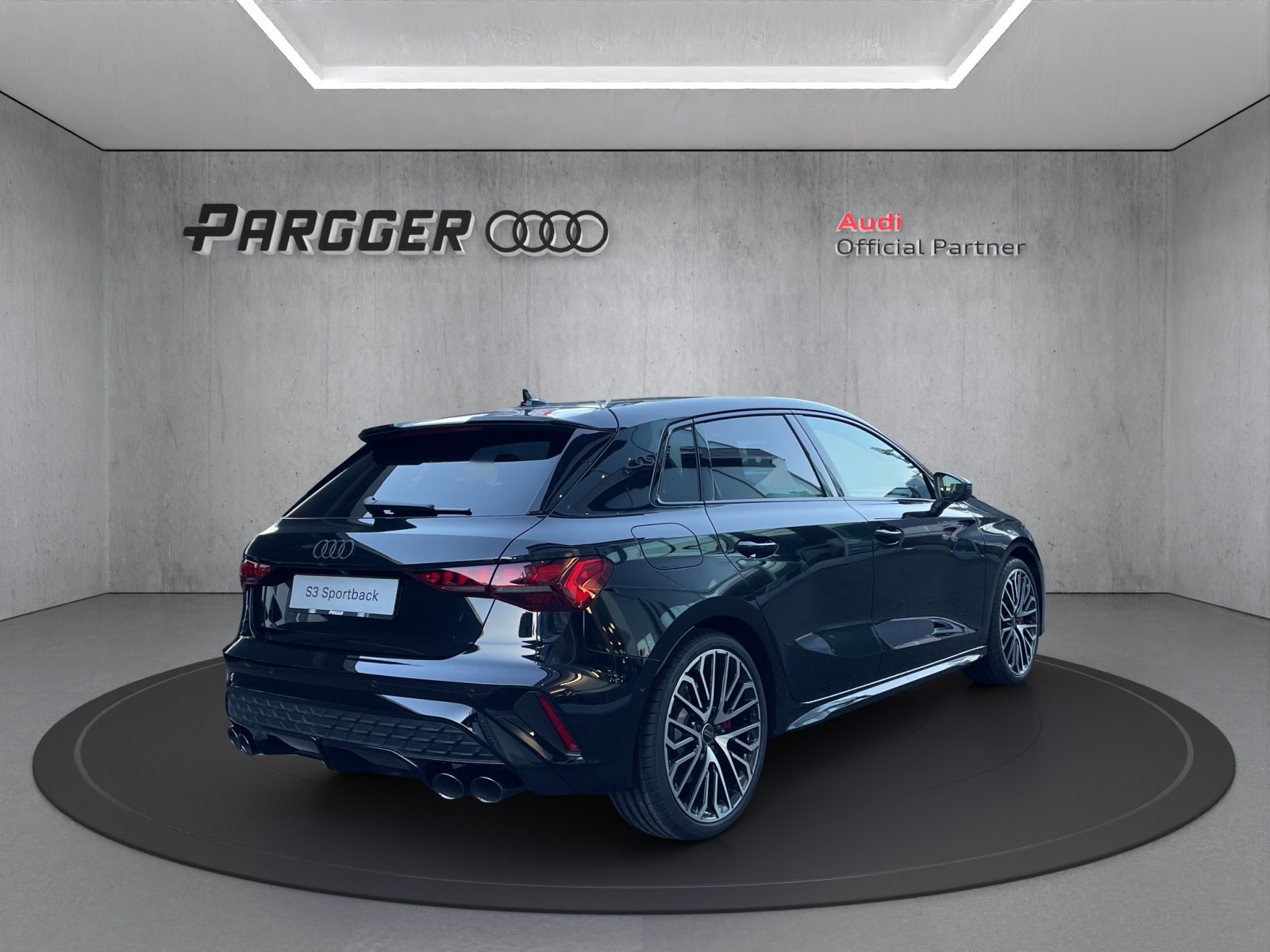 AUDI S3 Sportback 2.0 TFSI quattro-image-5