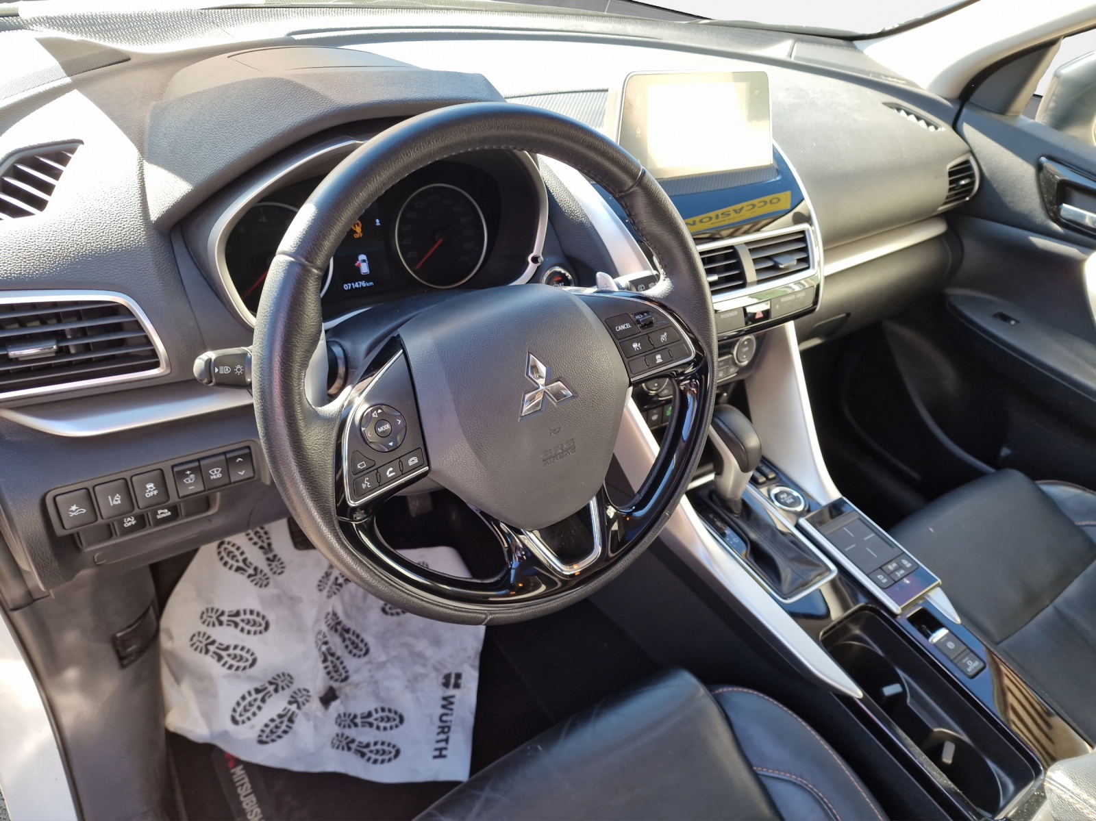 MITSUBISHI Eclipse Cross 1.5 T-Mivec Style Black 4WD CVT-image-10