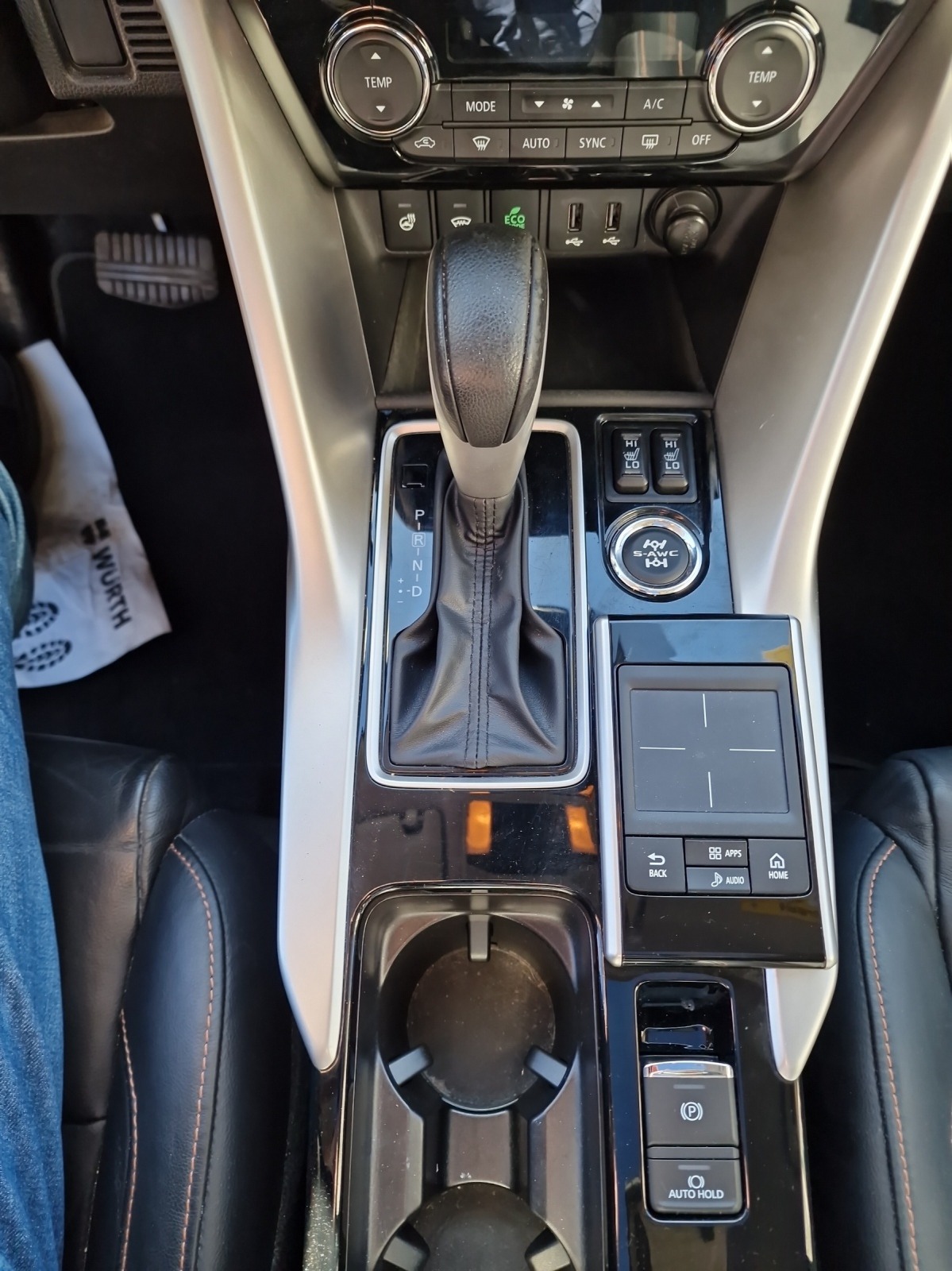 MITSUBISHI Eclipse Cross 1.5 T-Mivec Style Black 4WD CVT-image-12