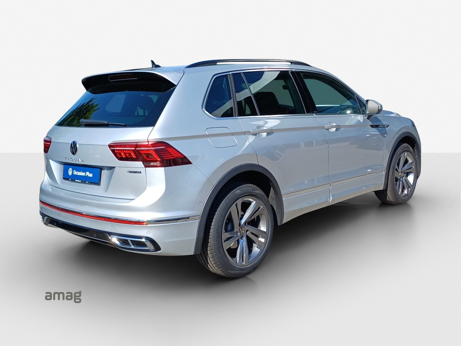 VW Tiguan 2.0TSI R-Line 4Motion DSG-image-4