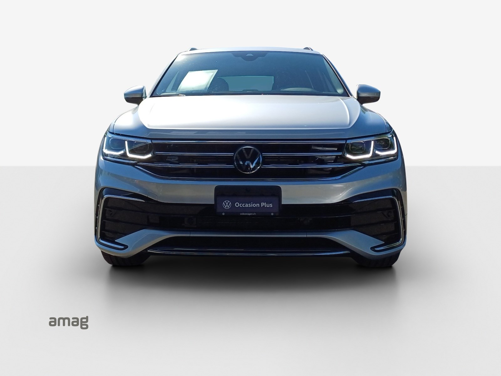 VW Tiguan 2.0TSI R-Line 4Motion DSG-image-6