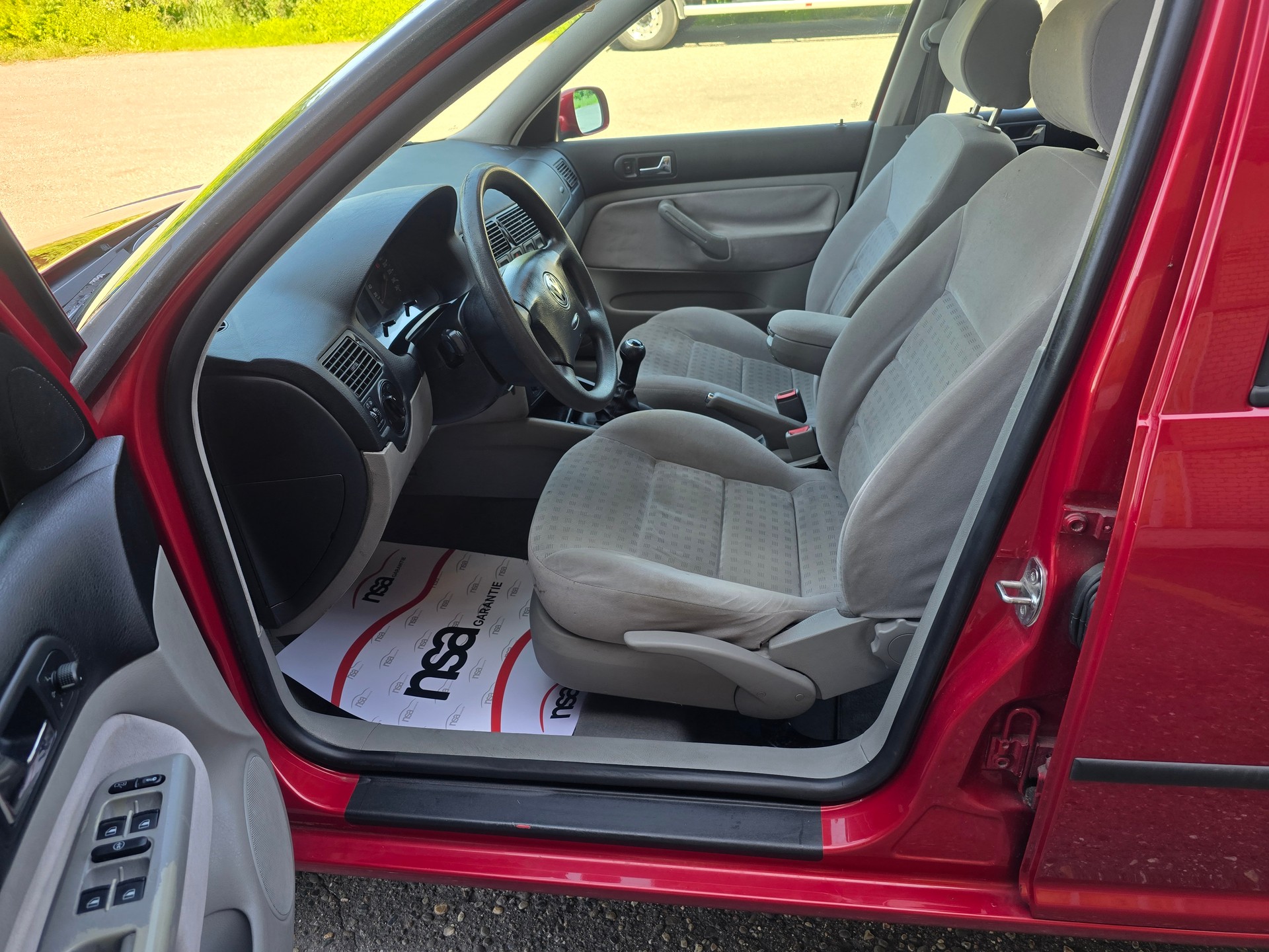 VW Golf 1.6 16V Comfortline-image-8