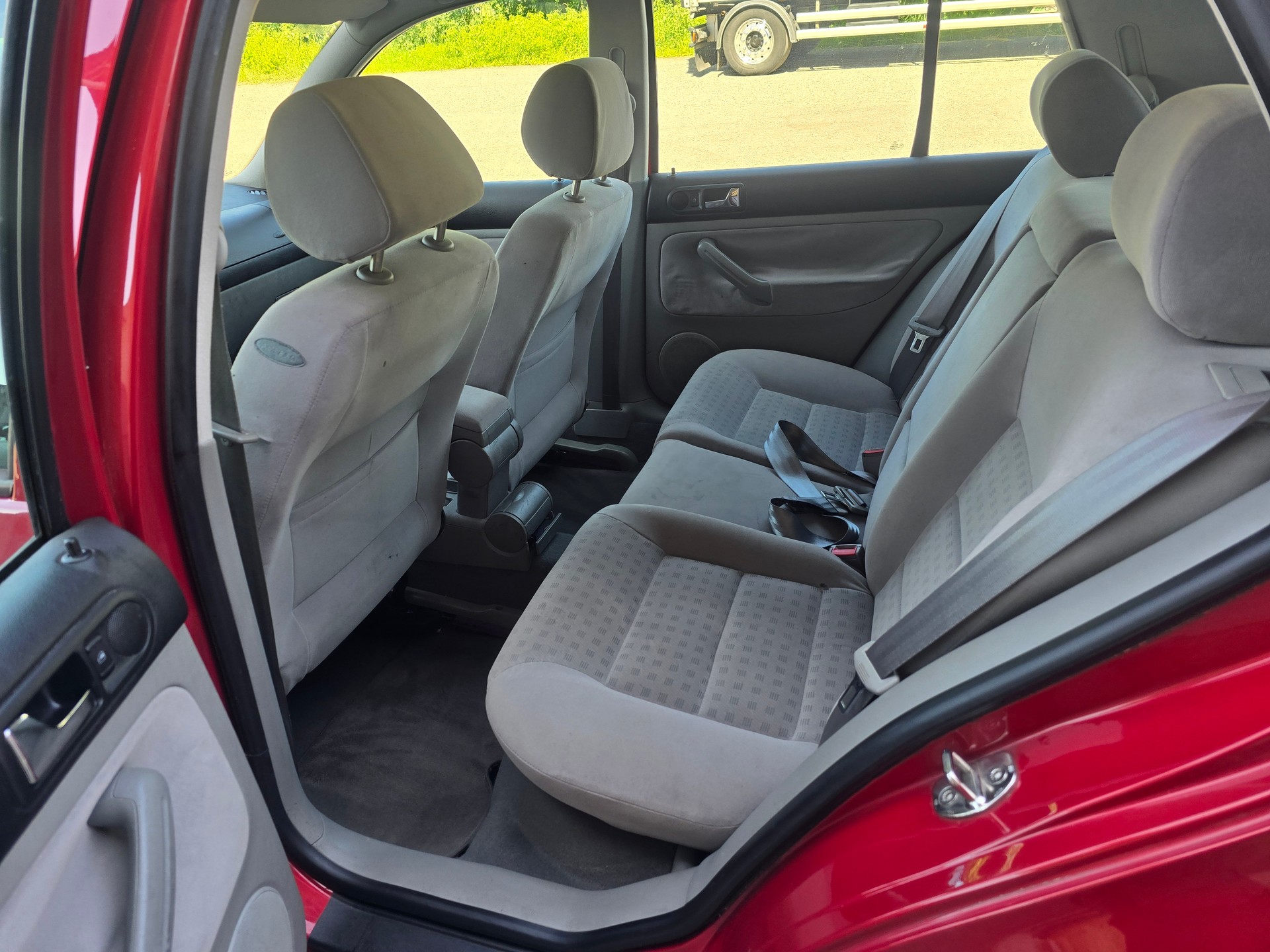 VW Golf 1.6 16V Comfortline-image-12