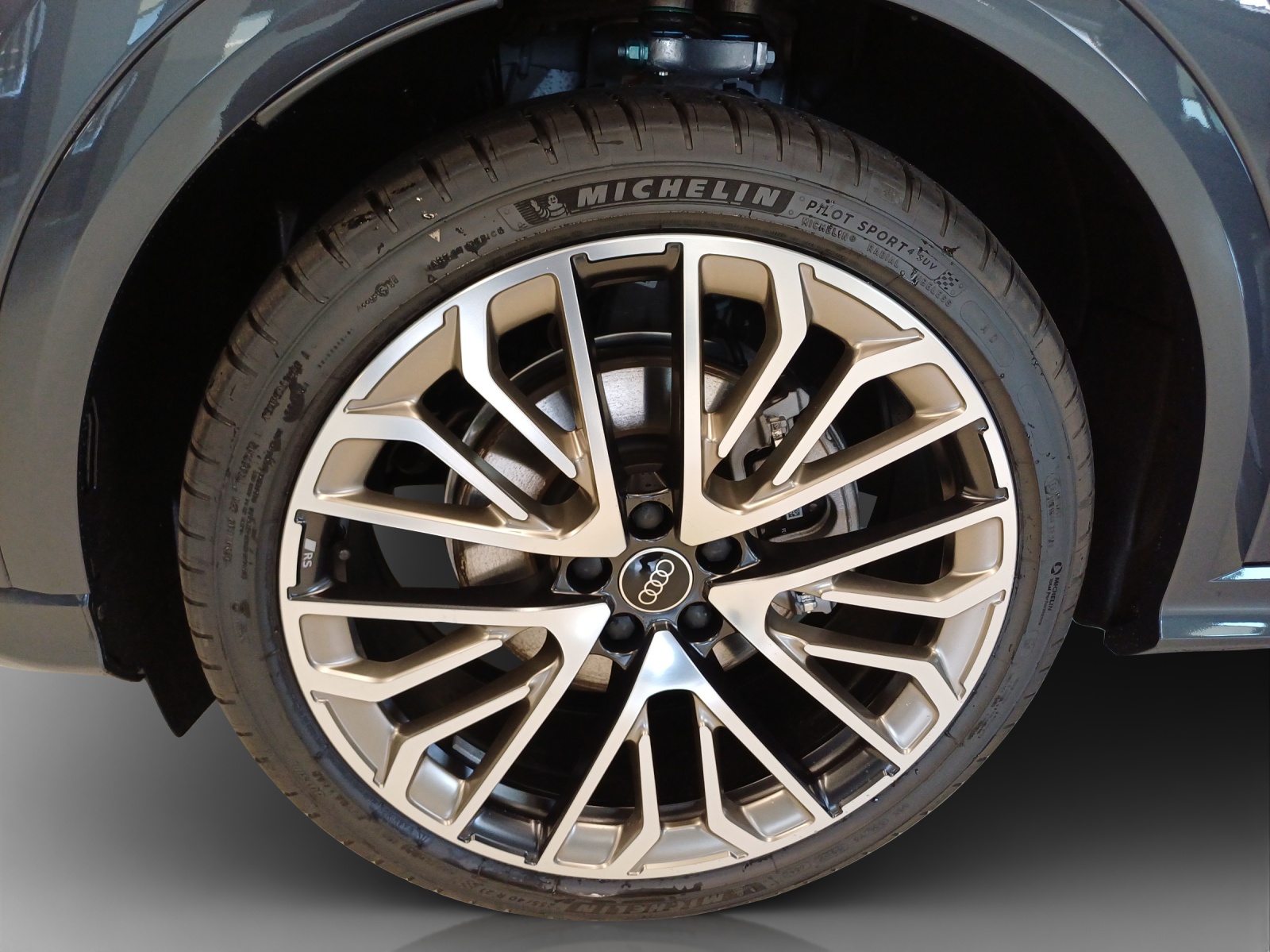 AUDI Q5 TFSI quatto 150 kW S-tronic-image-13