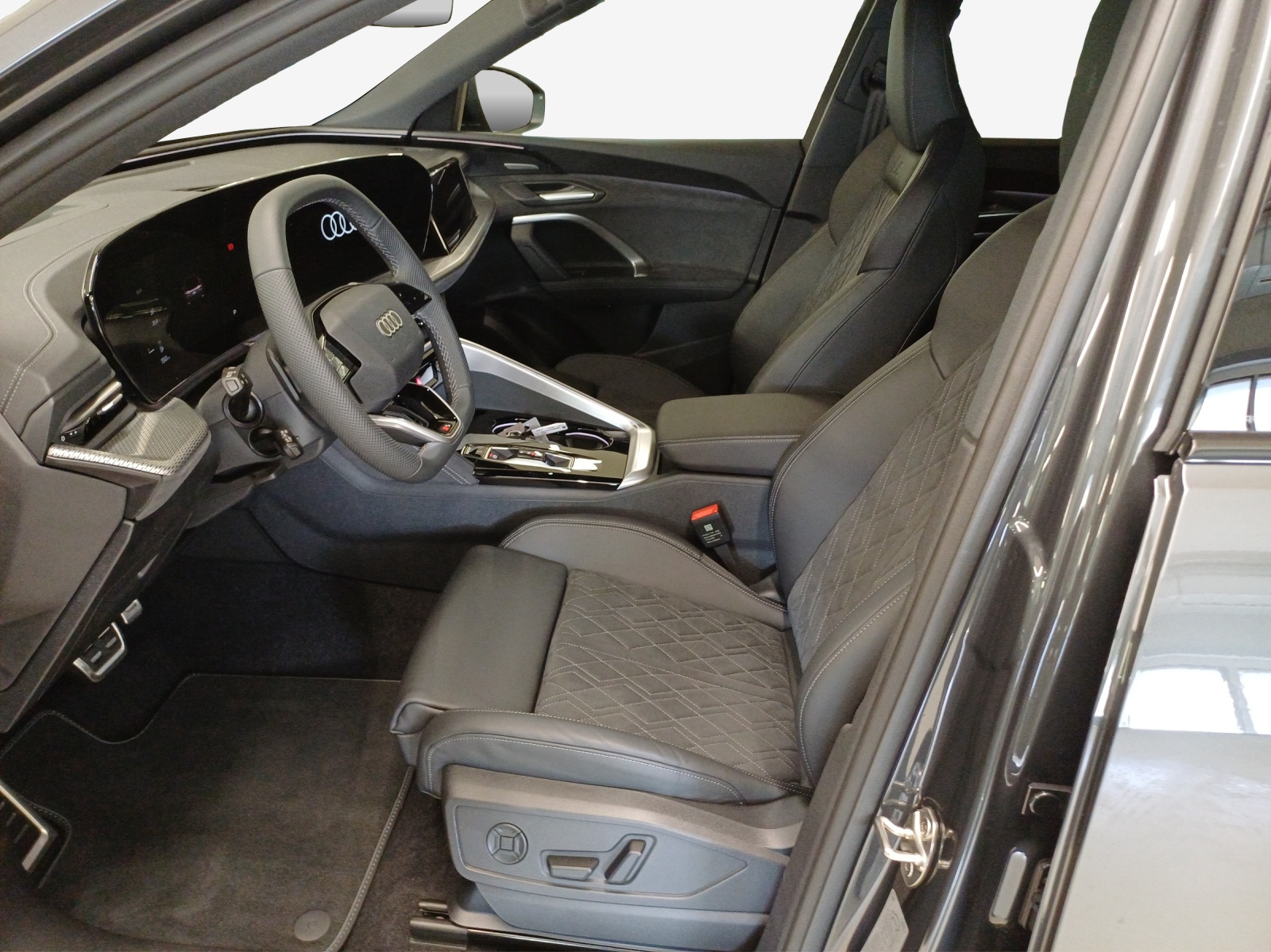 AUDI Q5 TFSI quatto 150 kW S-tronic-image-7