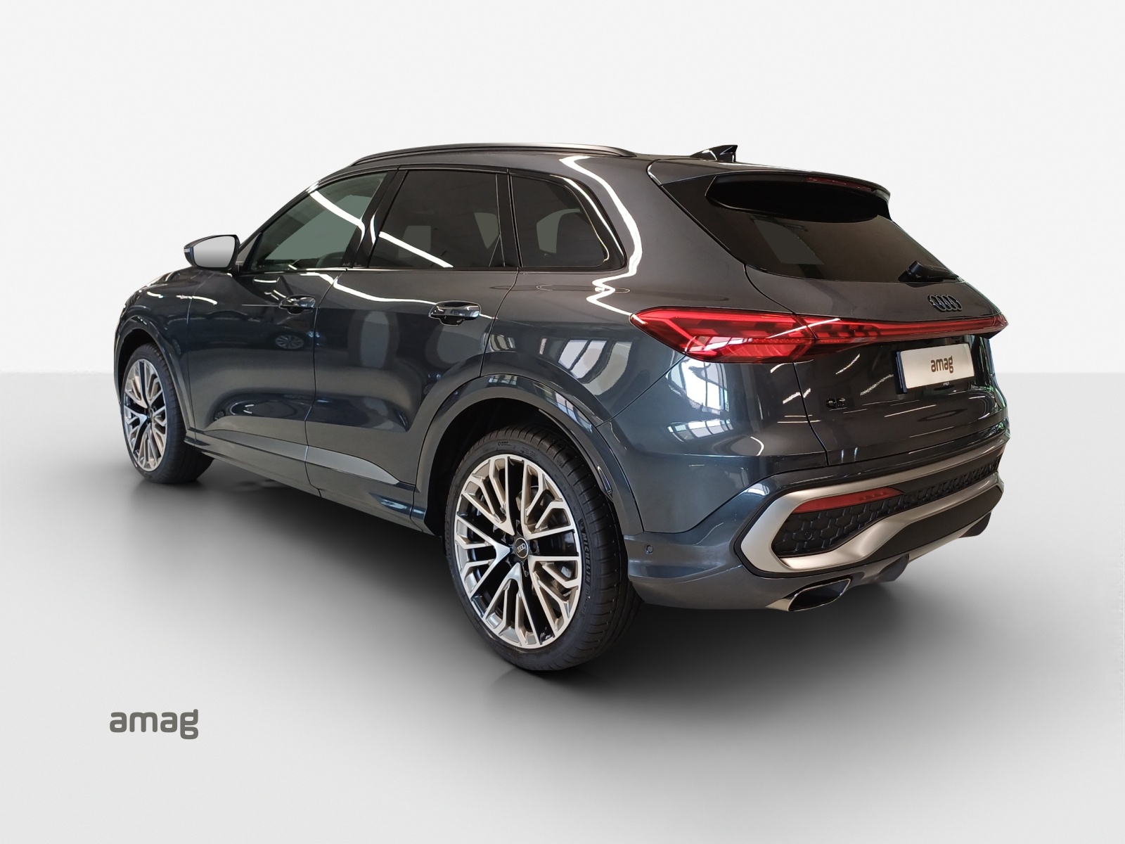AUDI Q5 TFSI quatto 150 kW S-tronic-showroom-element-2