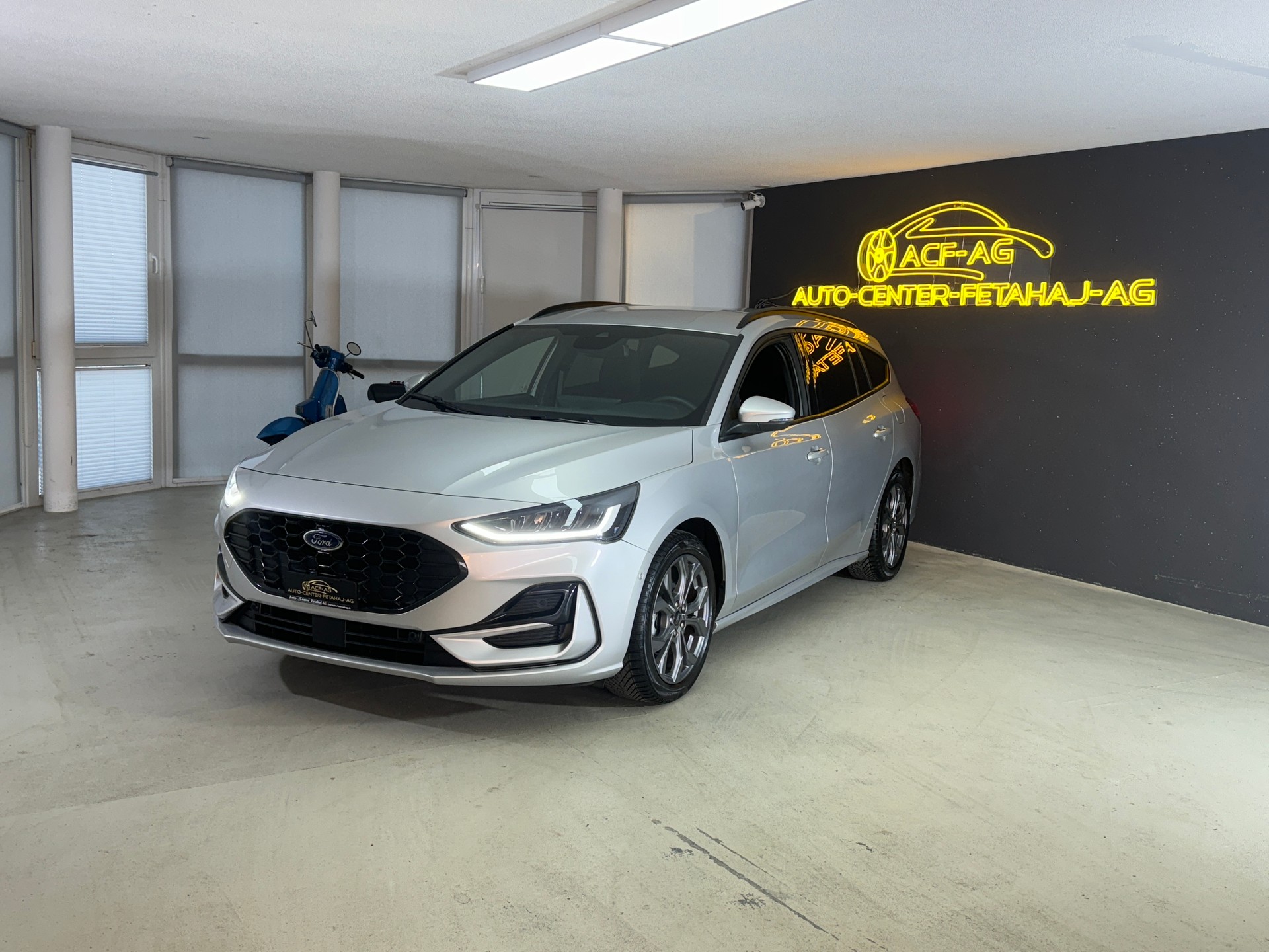 FORD Focus 1.0 MHEV ST-Line Automat