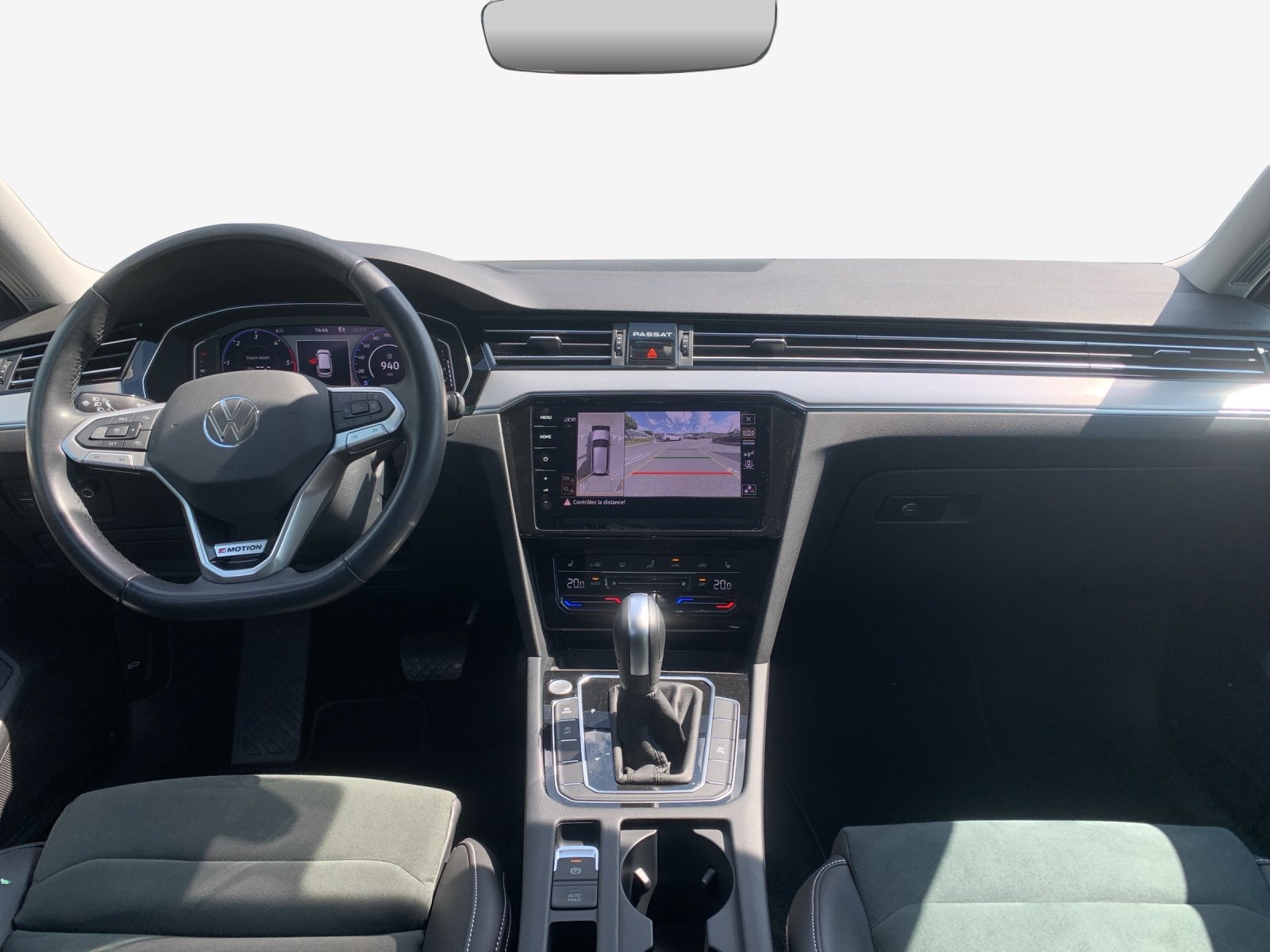 VW Passat 2.0 TDI BMT Elegance 4Motion DSG-image-8
