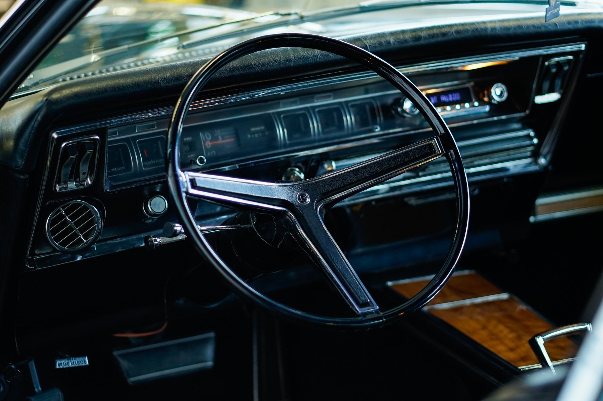 BUICK RIVIERA-image-15