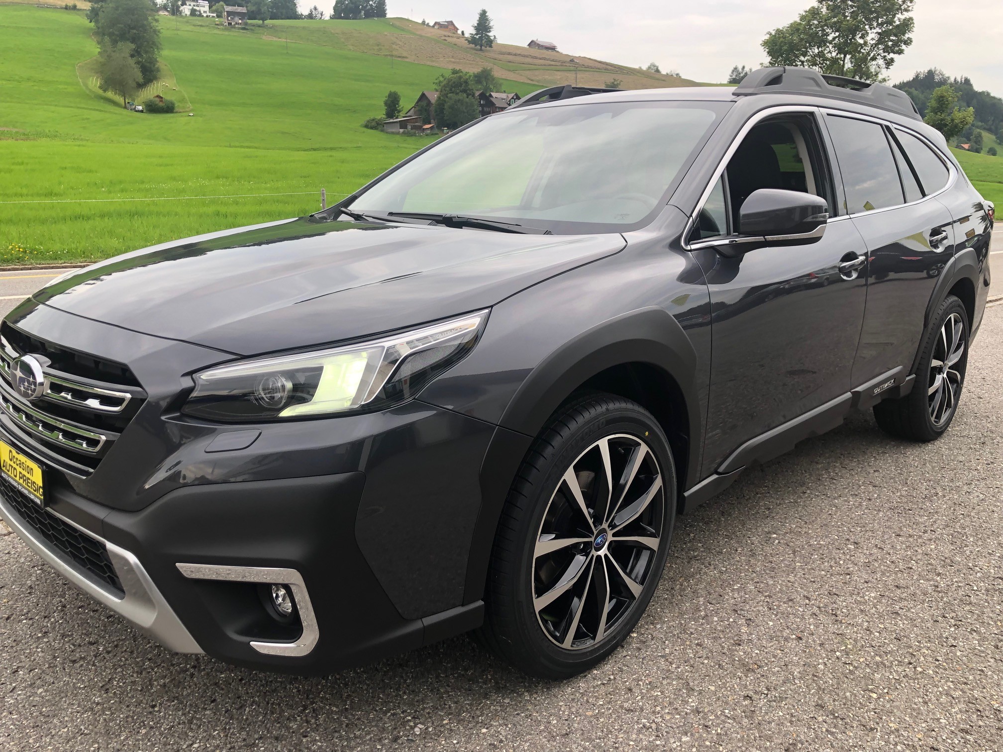 SUBARU Outback 2.5i Swiss Plus (Kombi)