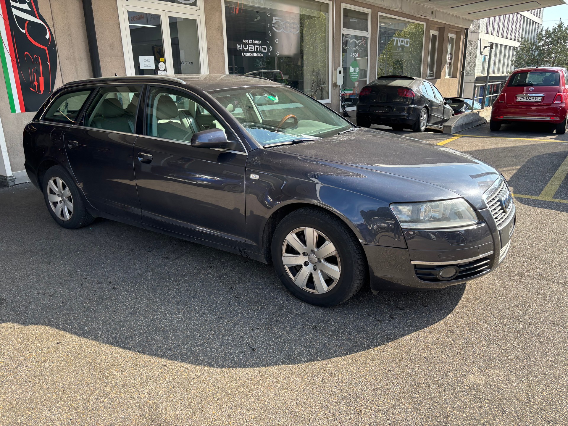 AUDI A6 Avant 3.0 V6 TDI quattro-showroom-element-1