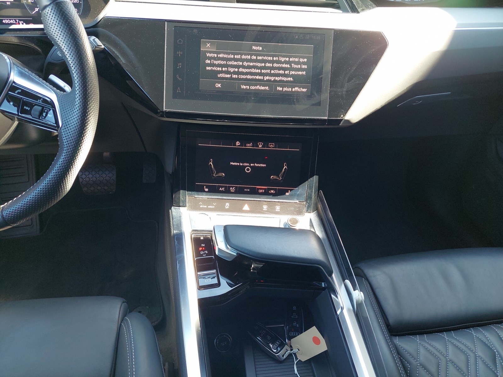 AUDI e-tron 55 S Line quattro-image-10