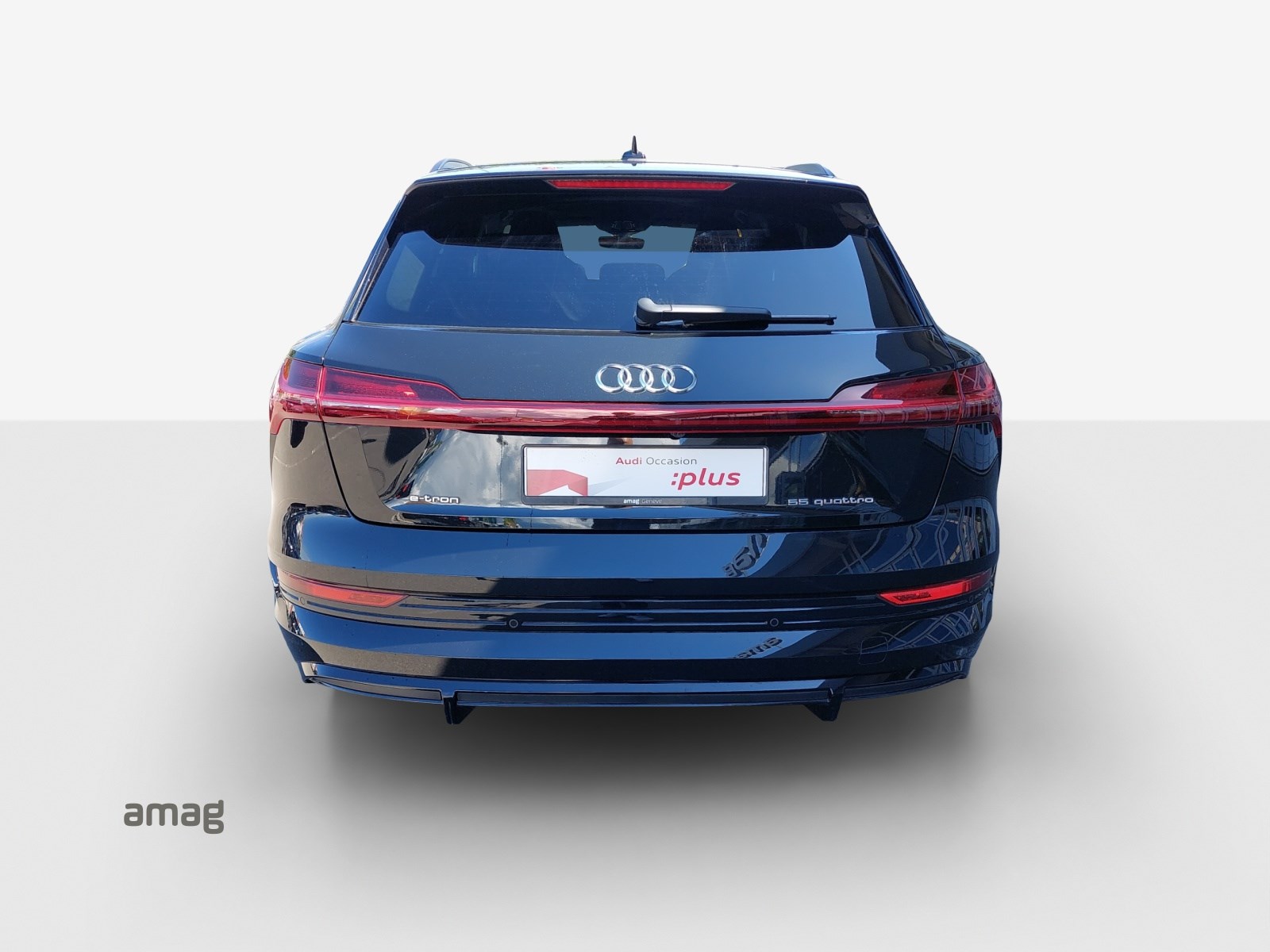 AUDI e-tron 55 S Line quattro-showroom-element-3