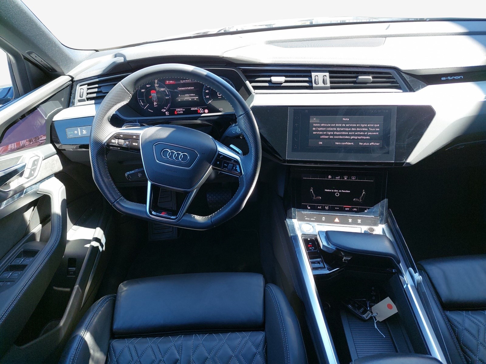 AUDI e-tron 55 S Line quattro-image-8