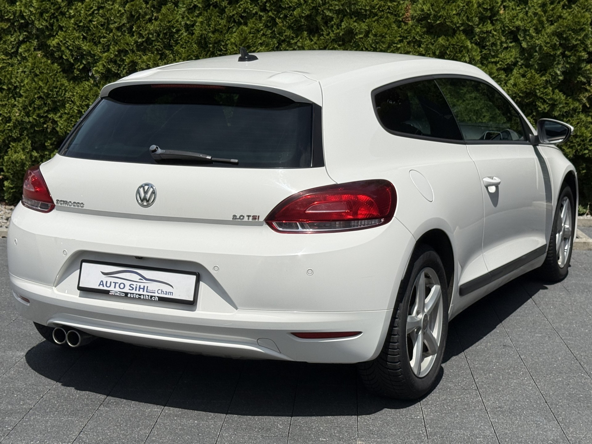 VW Scirocco 2.0 TSI Team DSG-image-8