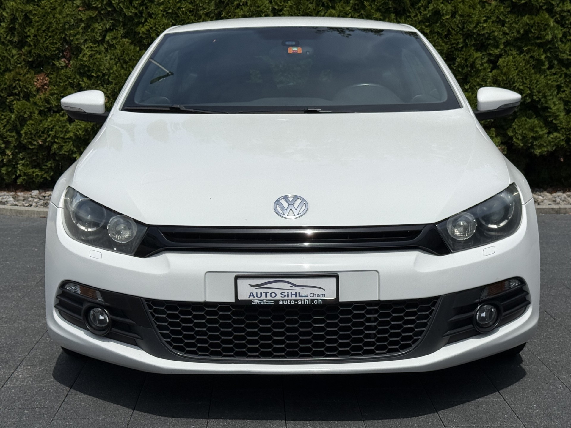 VW Scirocco 2.0 TSI Team DSG-image-2