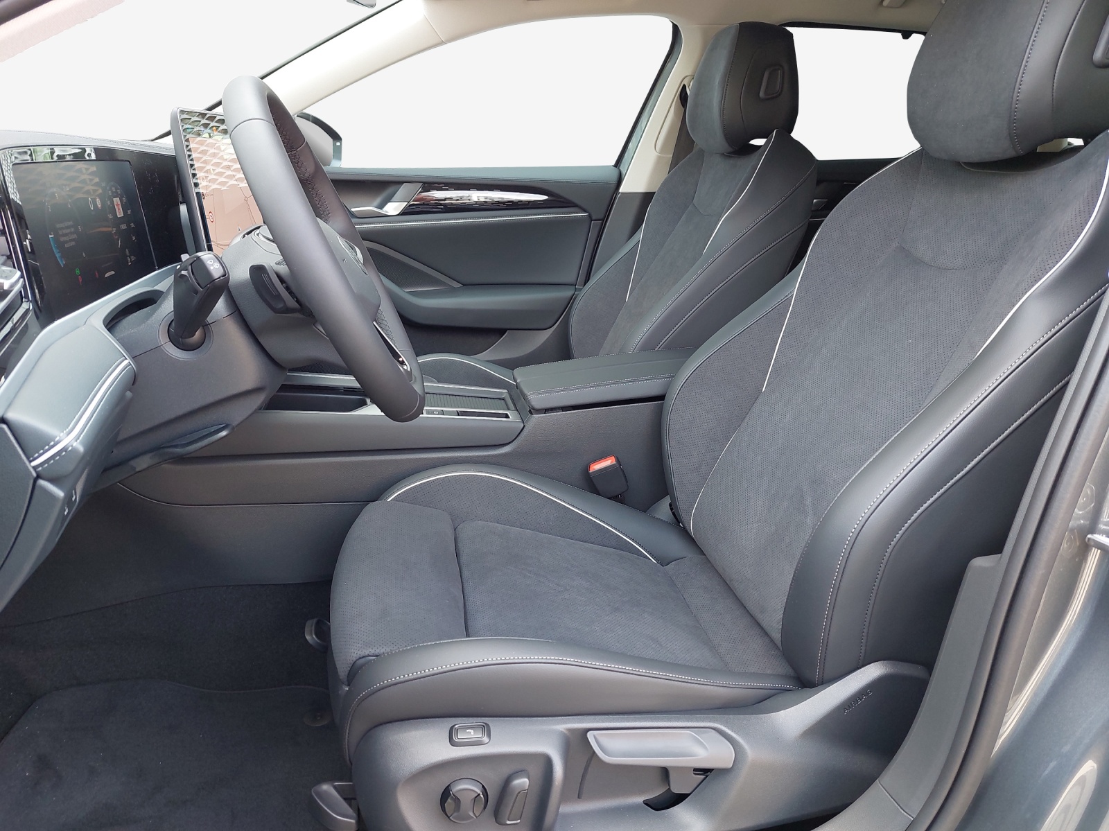 VW Passat Variant 2.0 TDI evo Business 4 Motion DSG-image-7