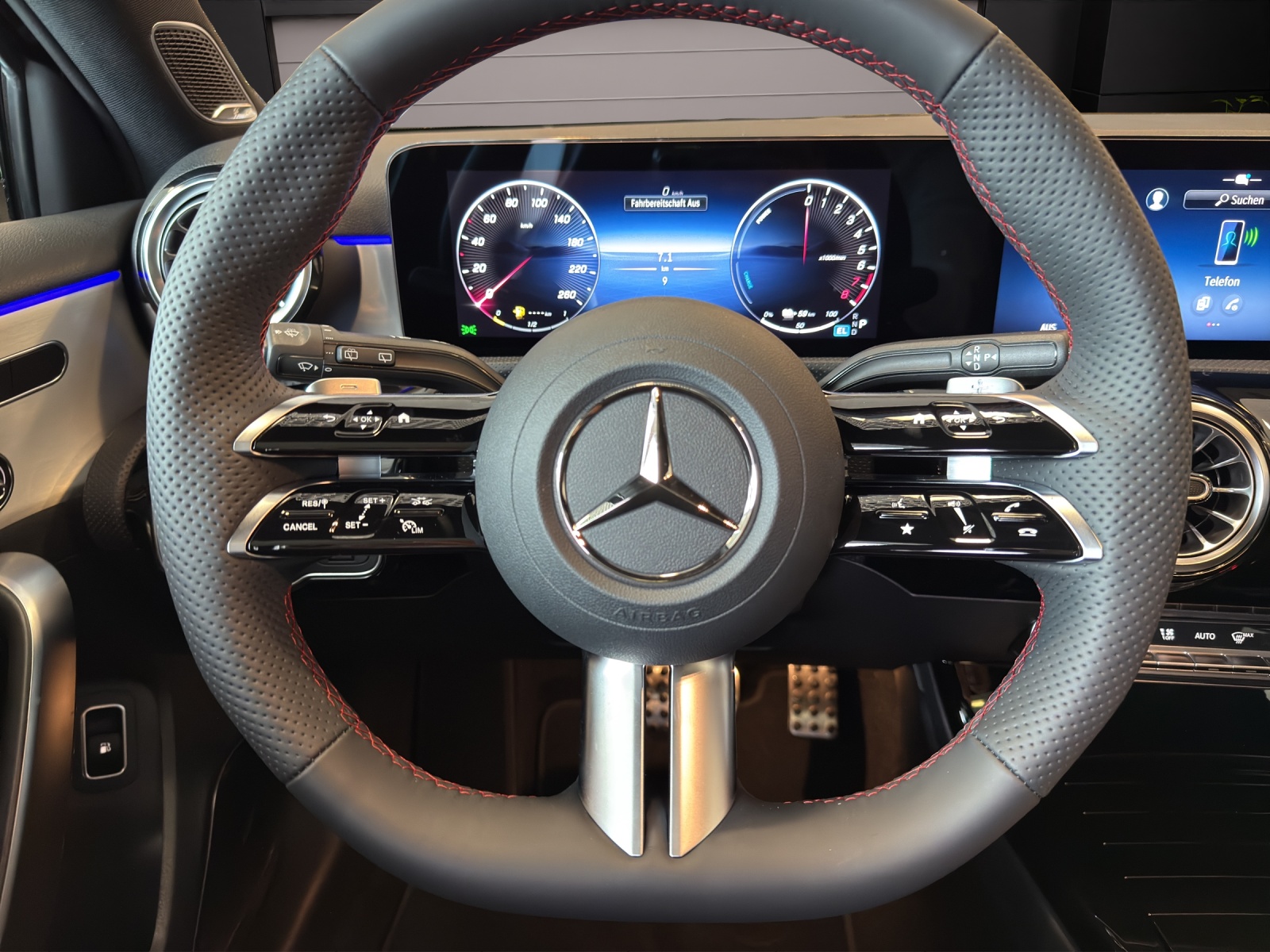 Image MERCEDES-BENZ A-250 A 250 e EQ Star 8G-DCT