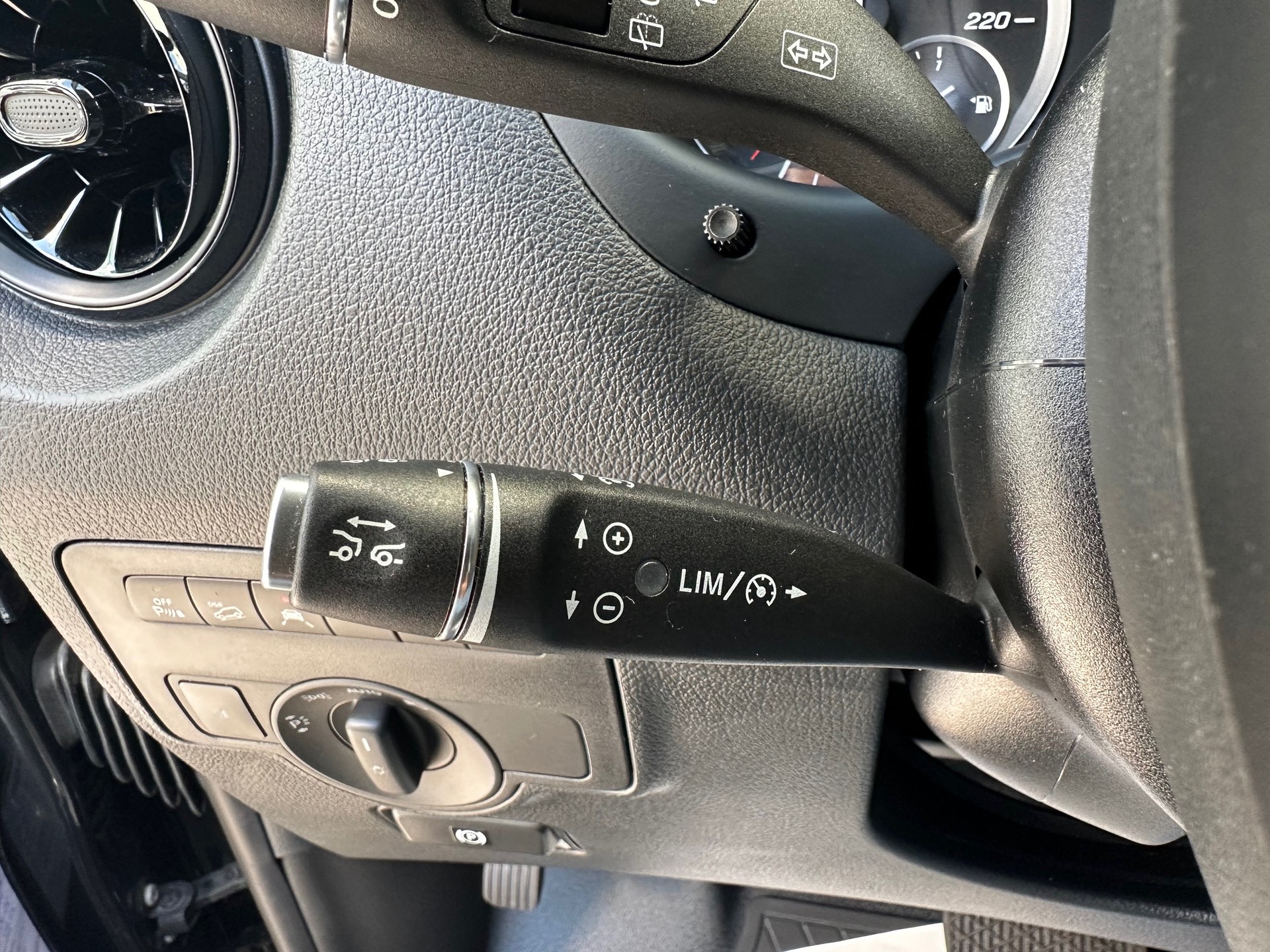 MERCEDESBENZ Vito PÖSSL Lang Pro Tourer 4Matic 9GTronic À vendre