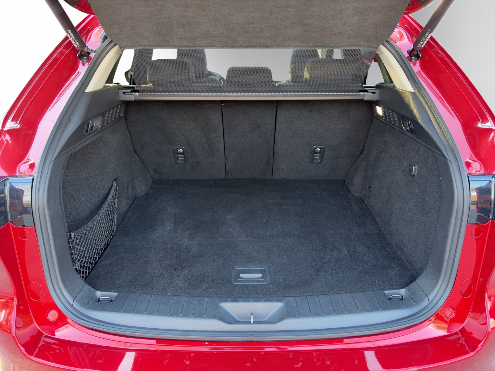 Image MAZDA CX-60 CX-60 e-Sky. 327 Hom. AWD