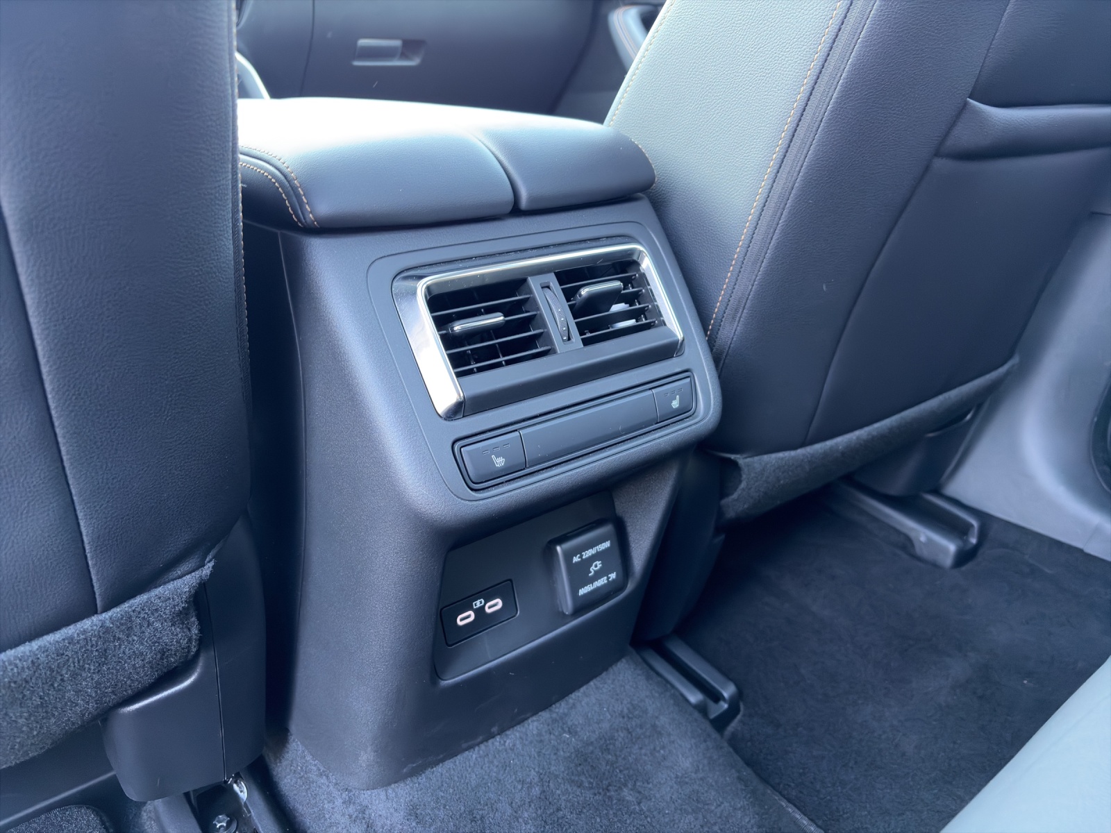 Image MAZDA CX-60 CX-60 e-Sky. 327 Hom. AWD