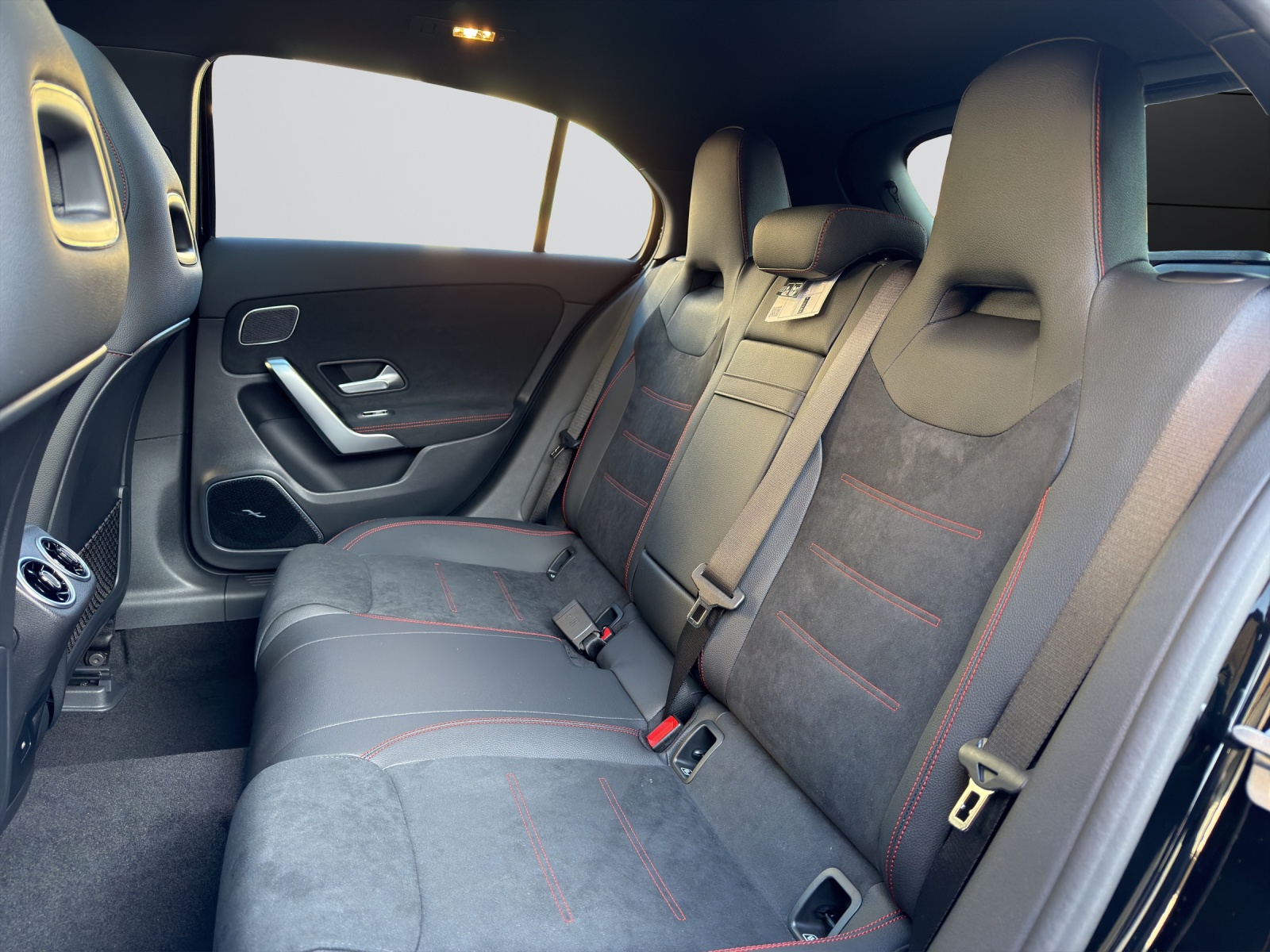 Image MERCEDES-BENZ A-250 A 250 4Matic 8G-DCT