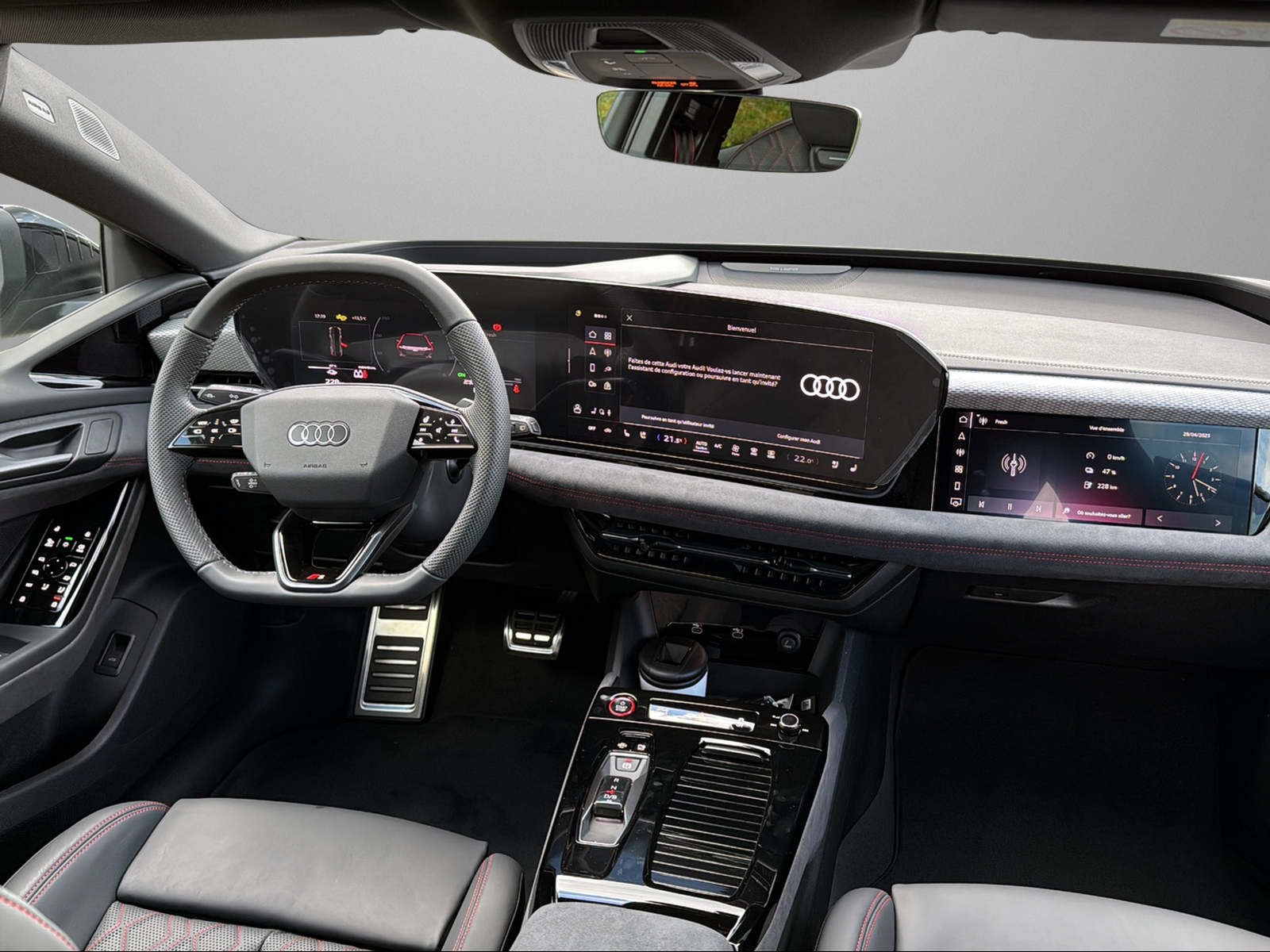 AUDI A6 Avant e-tron quattro-image-9