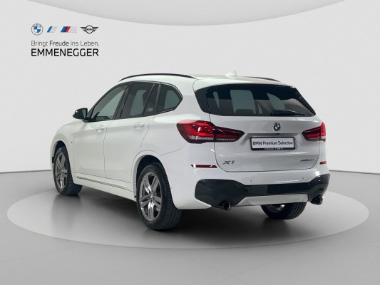 BMW X1 xDrive 20d M Sport-showroom-element-2